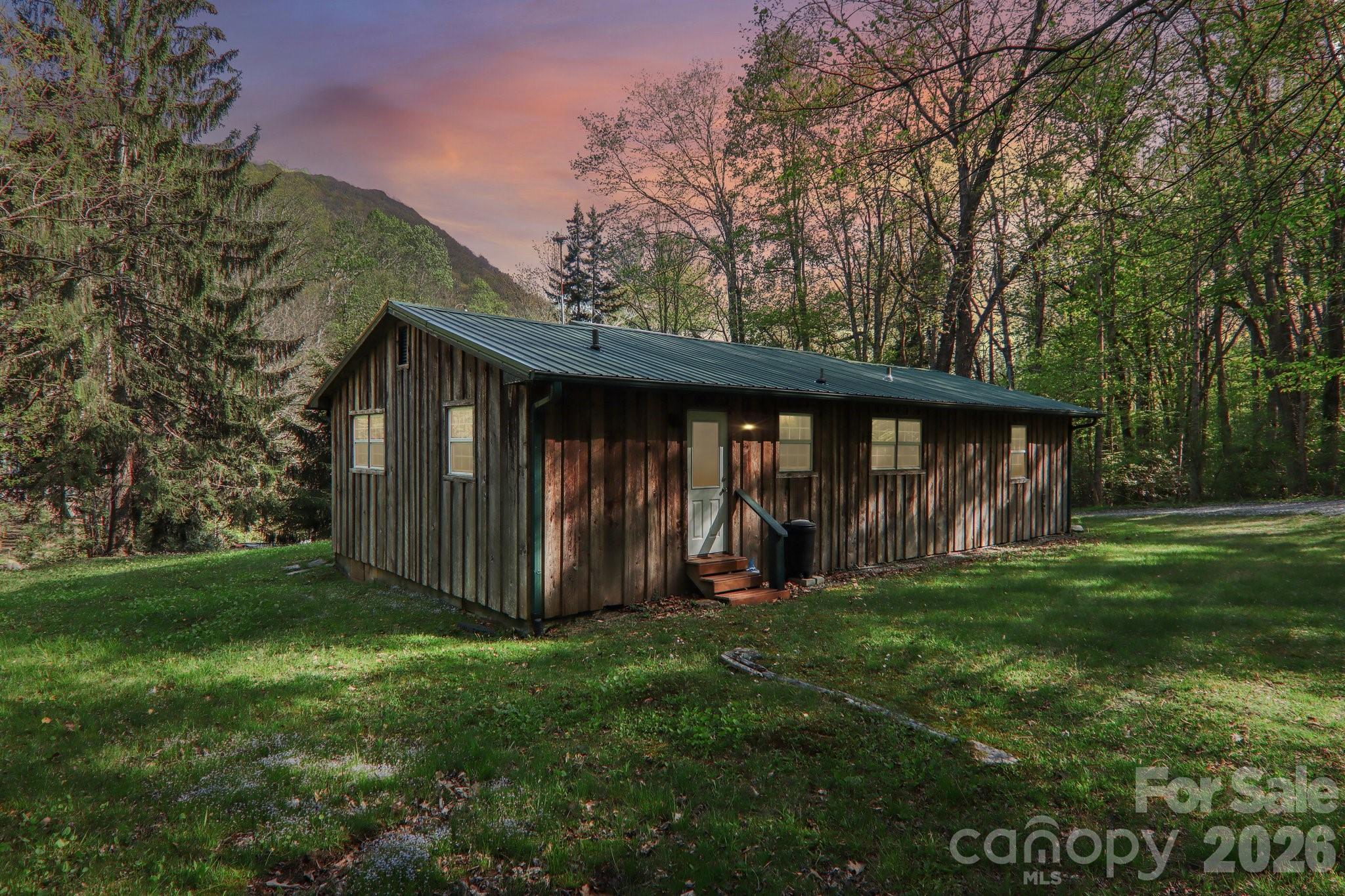 28 Mull Cove Road Property Photo 2