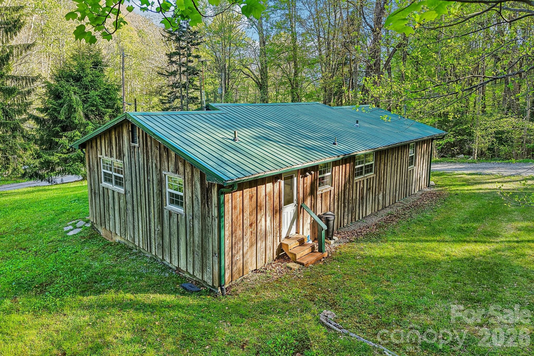 28 Mull Cove Road Property Photo 6