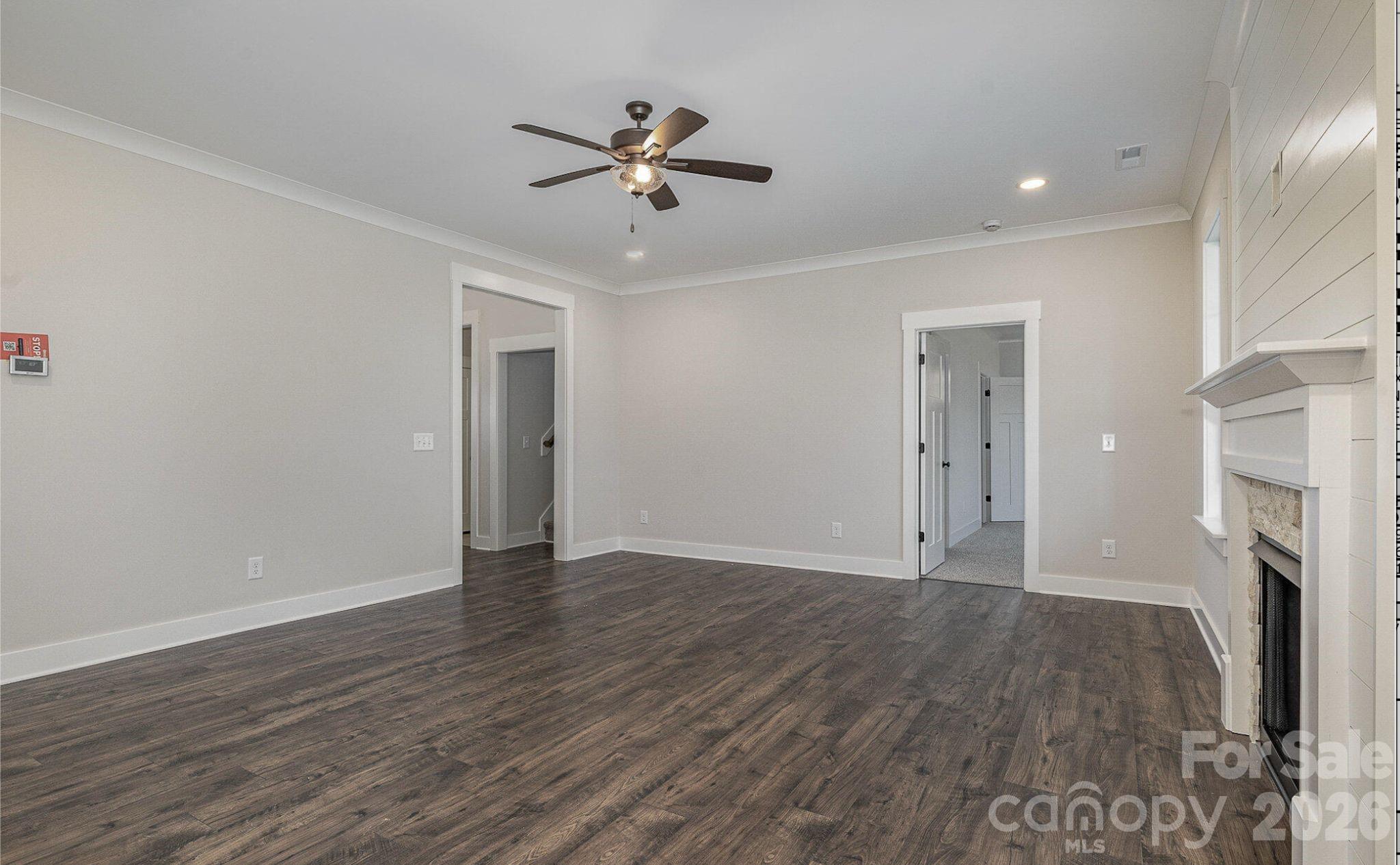 48 Tanseyleaf Drive Property Photo 3