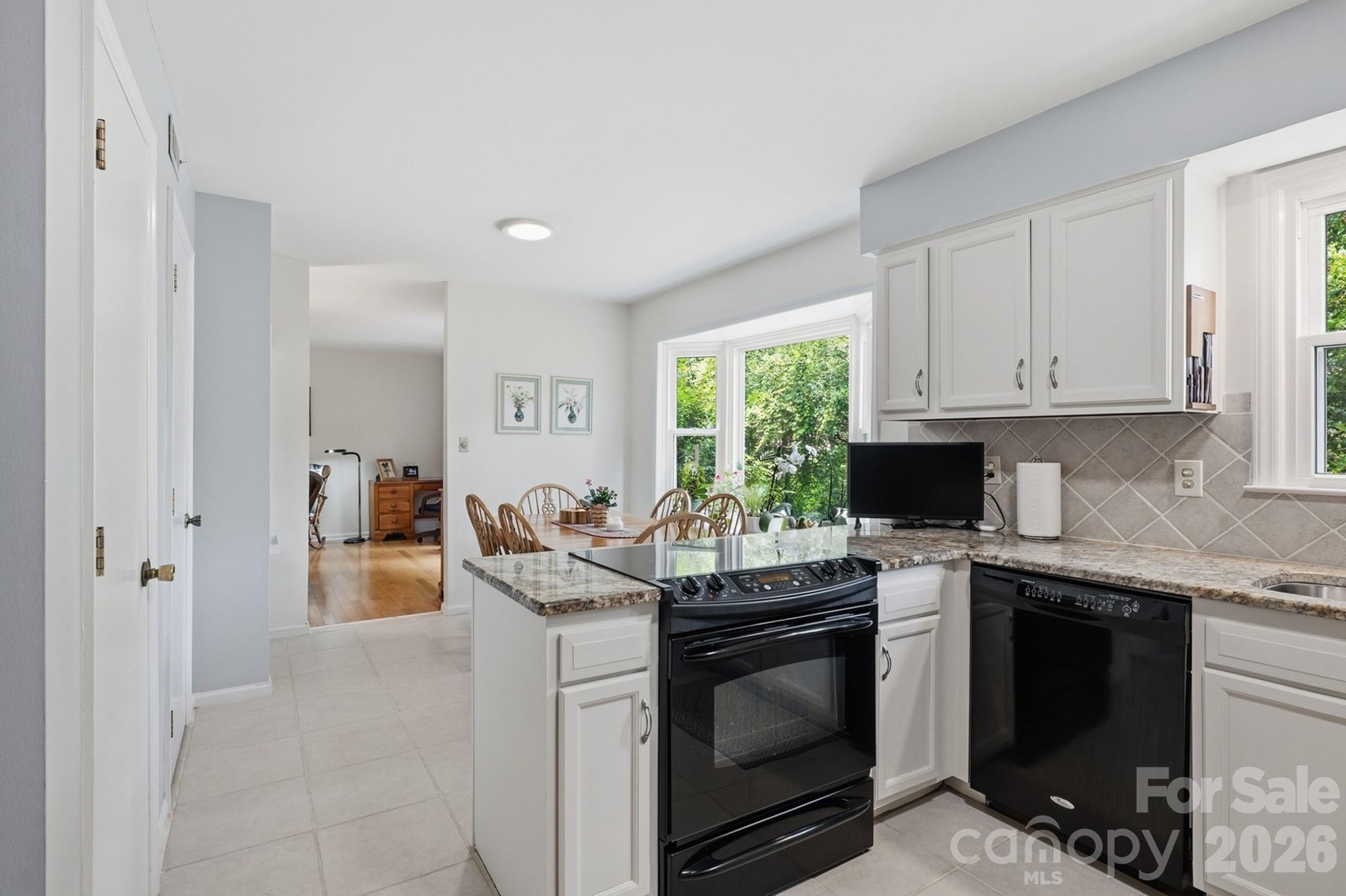 8614 Ducksbill Drive Property Photo 11