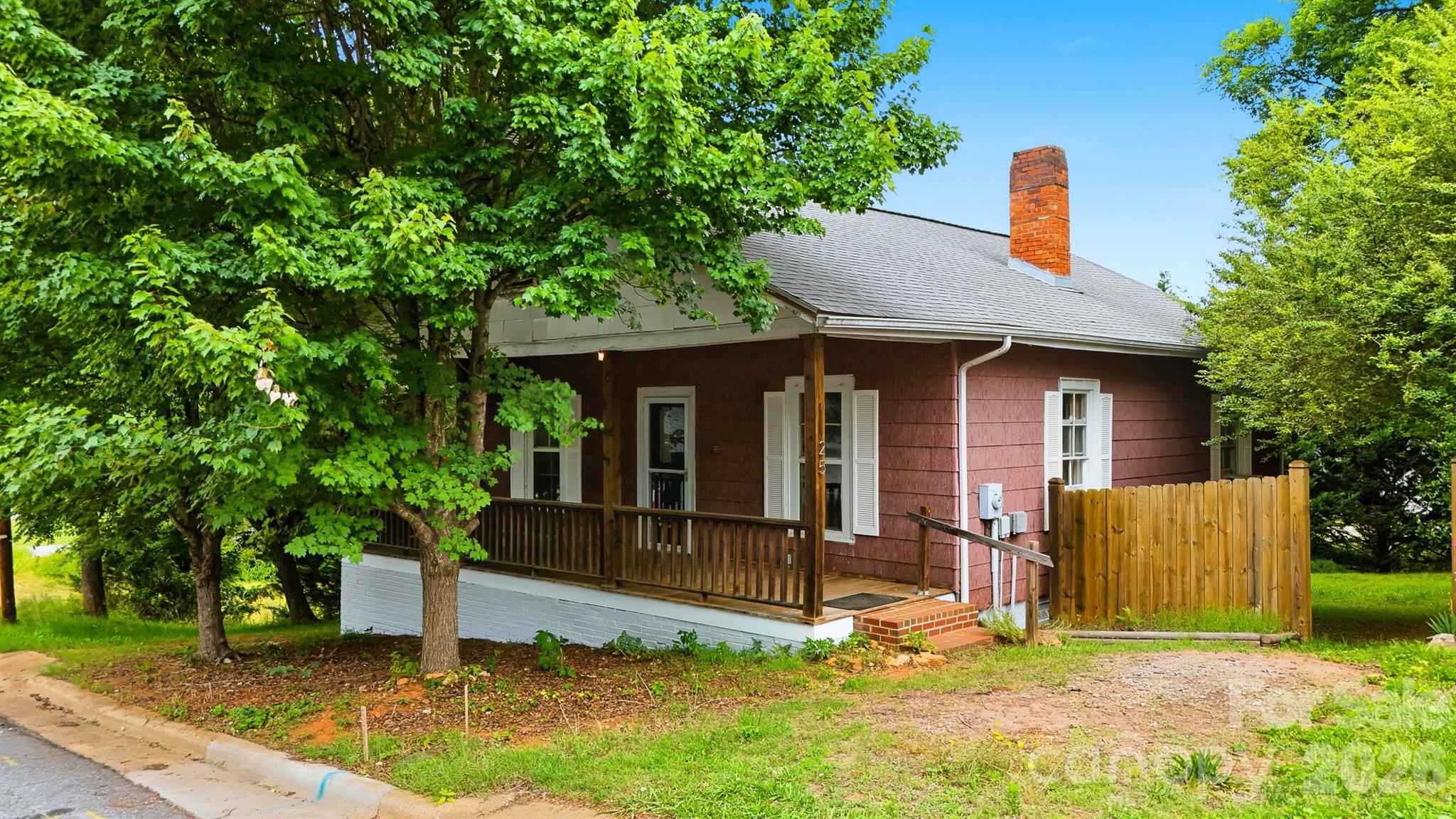25 Central Avenue Property Photo 1