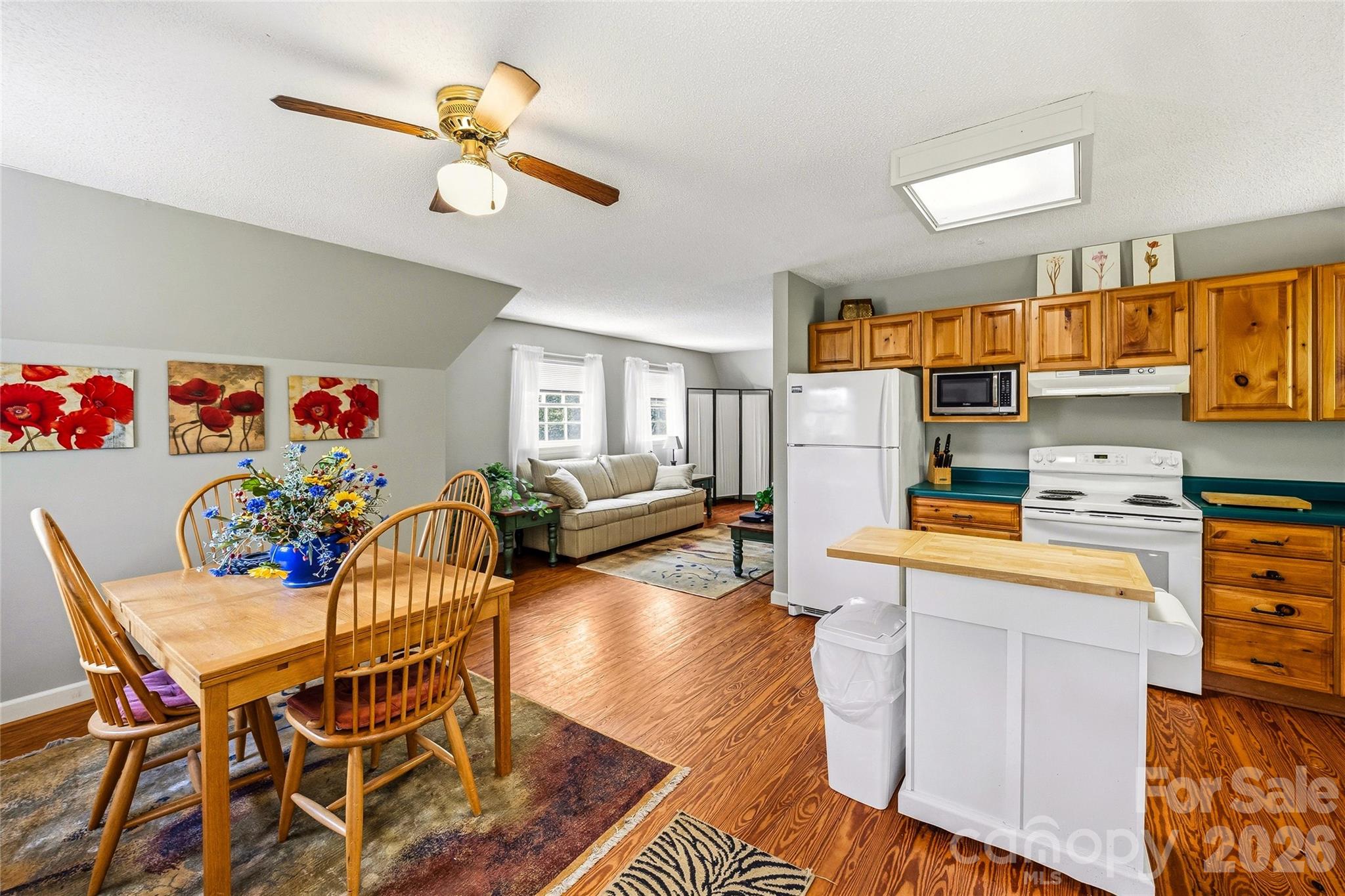3012 Polk County Line Road Property Photo 6