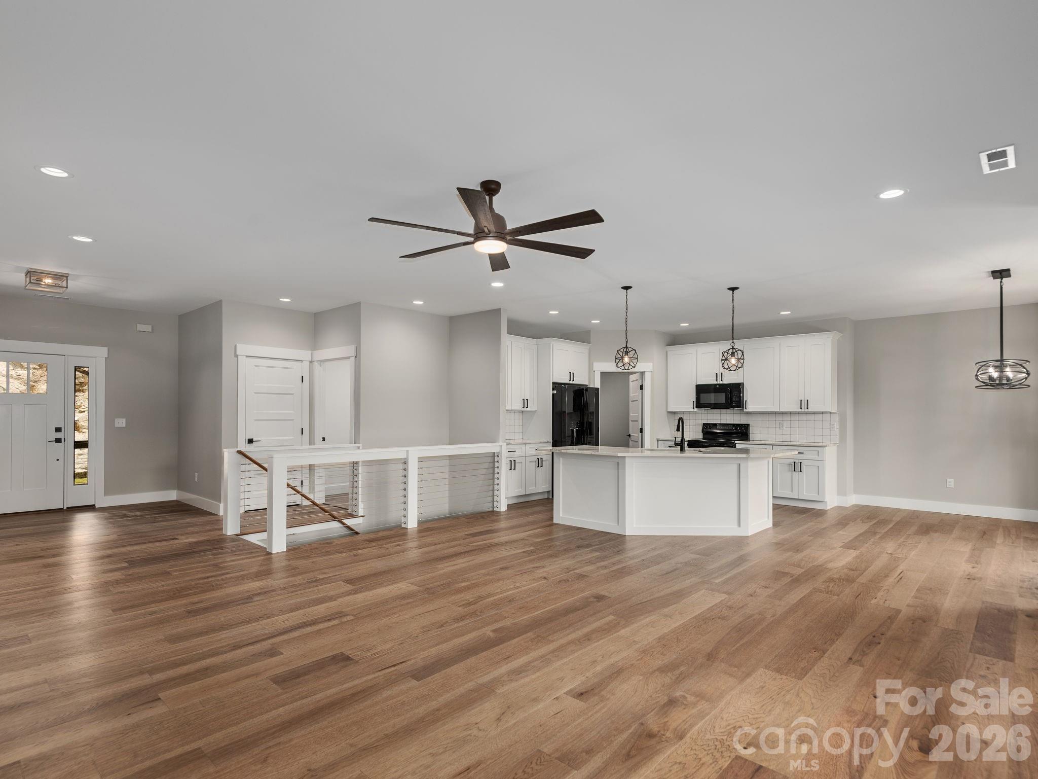 105 Sheila Wynne Drive Property Photo 10