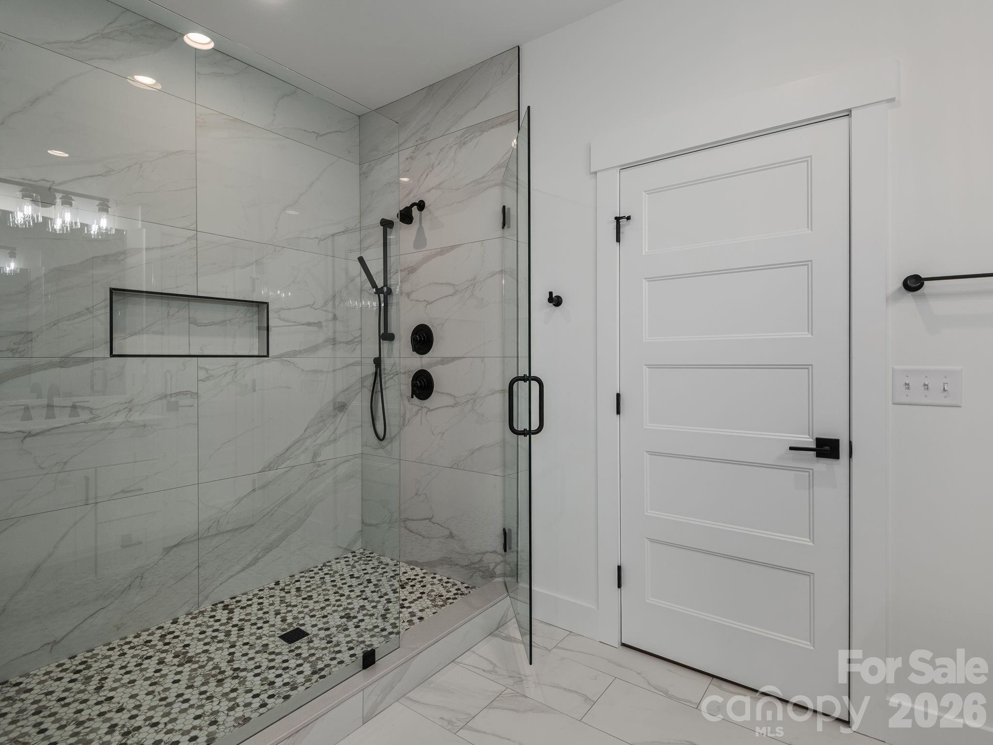 105 Sheila Wynne Drive Property Photo 23
