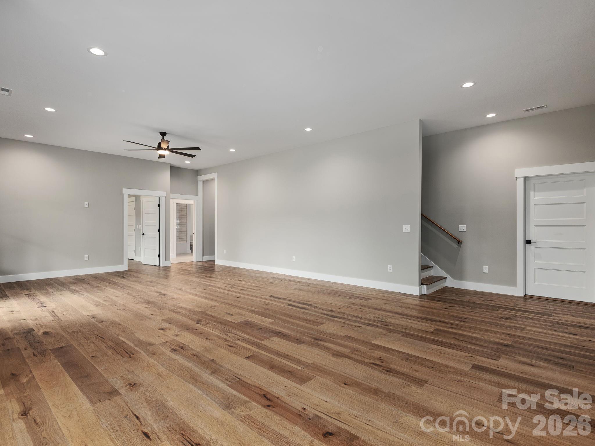 105 Sheila Wynne Drive Property Photo 26