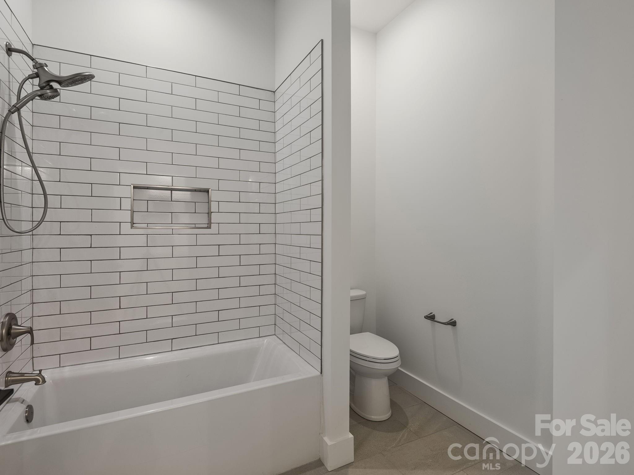 105 Sheila Wynne Drive Property Photo 31