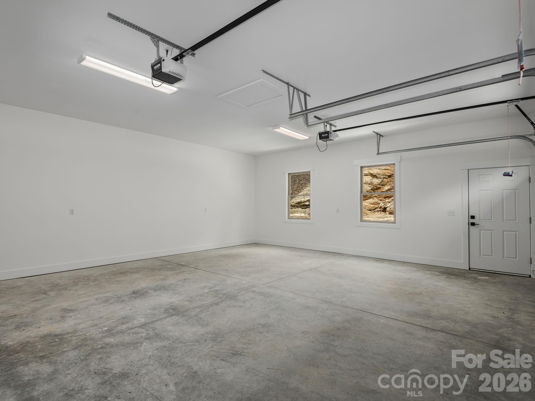 105 Sheila Wynne Drive Property Photo 34