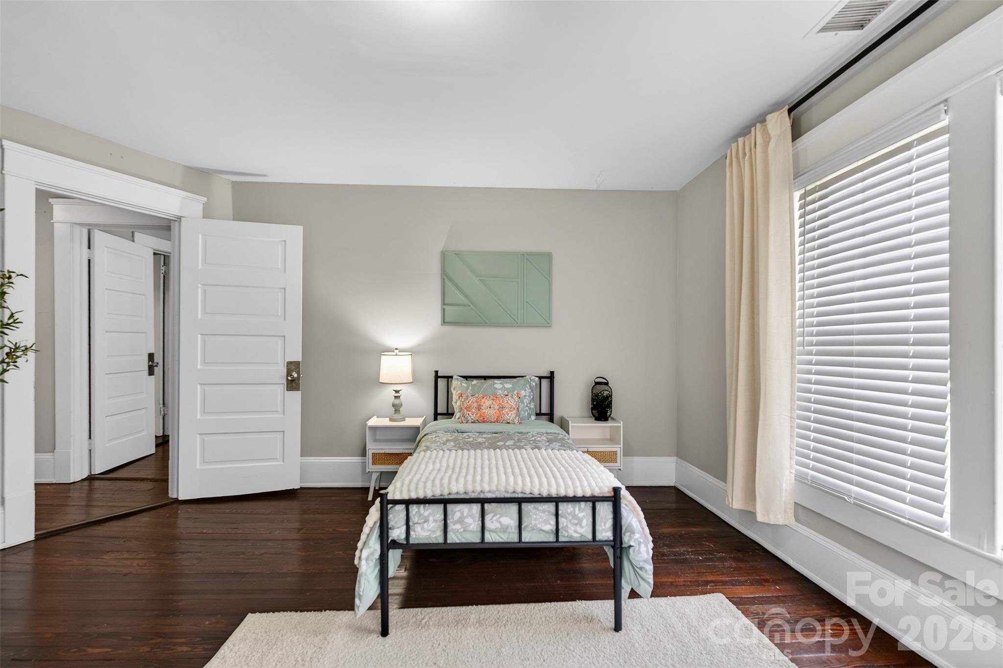 610 Westside Drive Property Photo 22