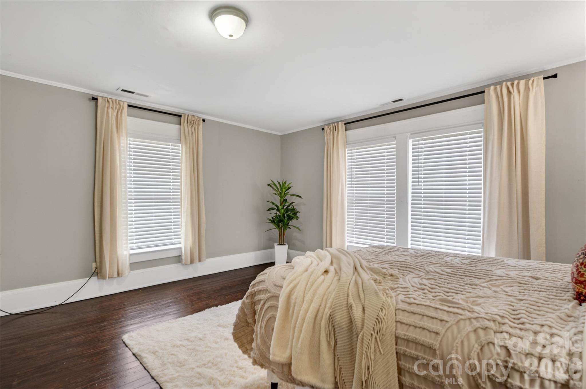 610 Westside Drive Property Photo 26