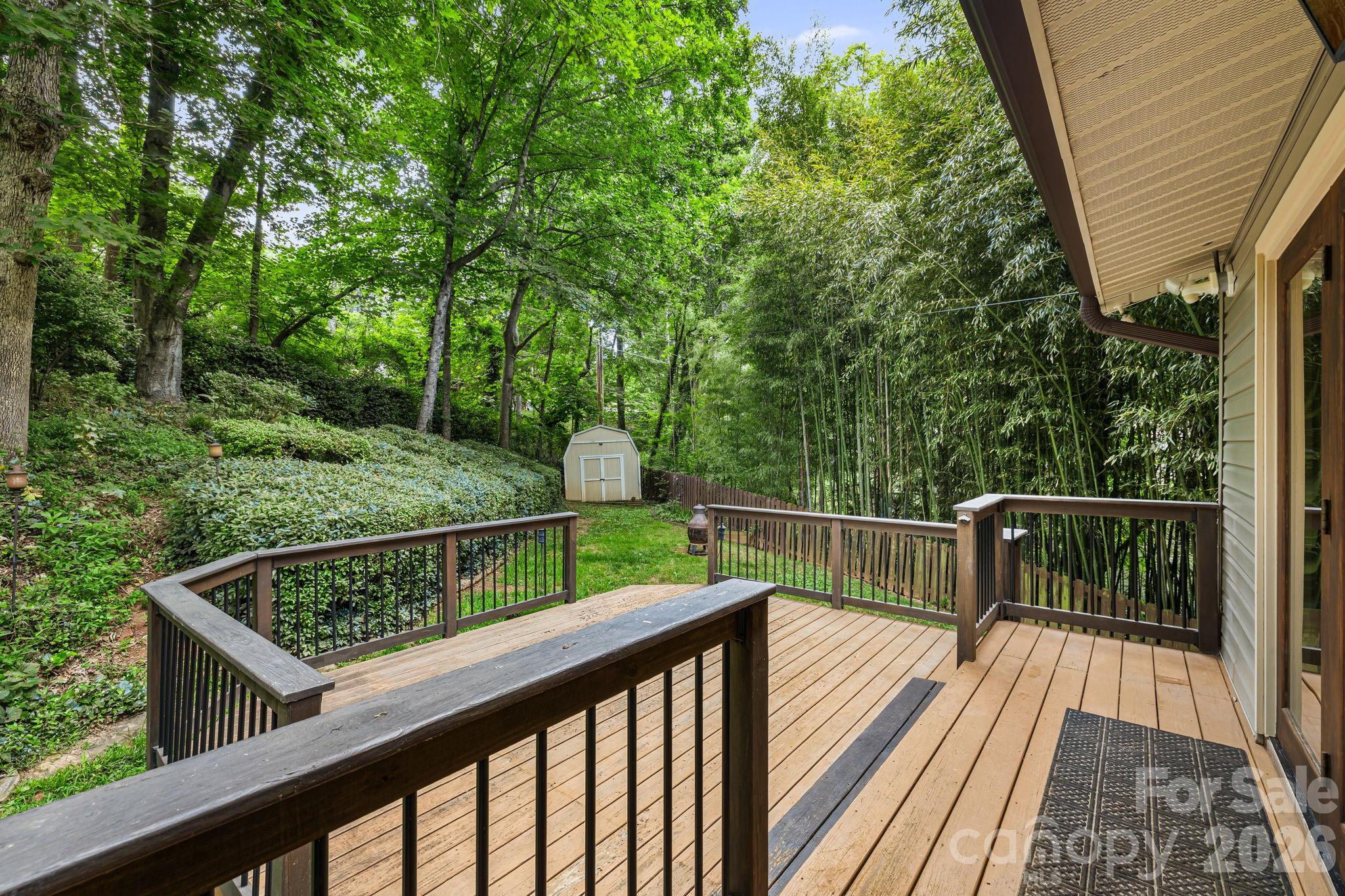 10 Botany View Court Property Photo 7