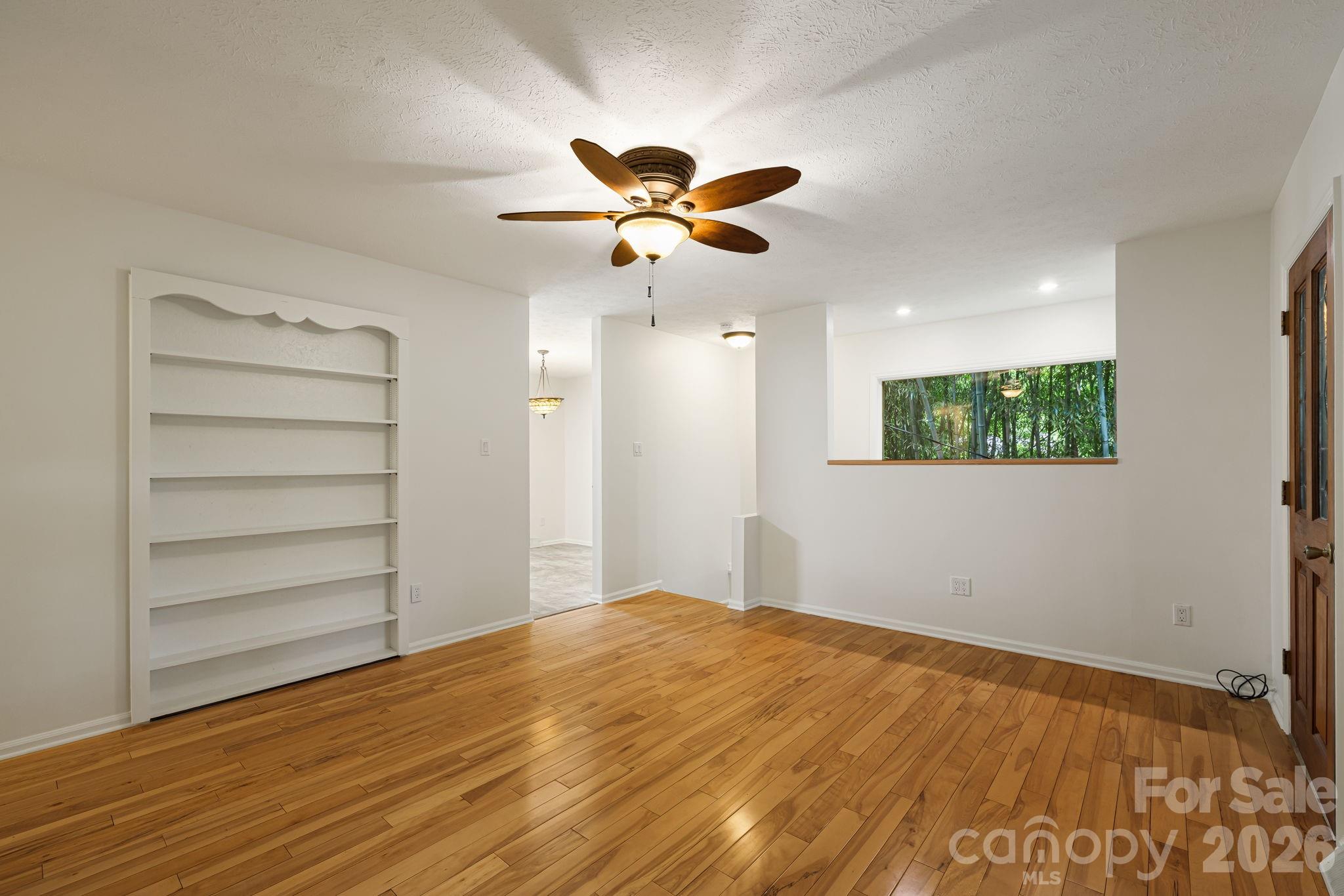 10 Botany View Court Property Photo 11
