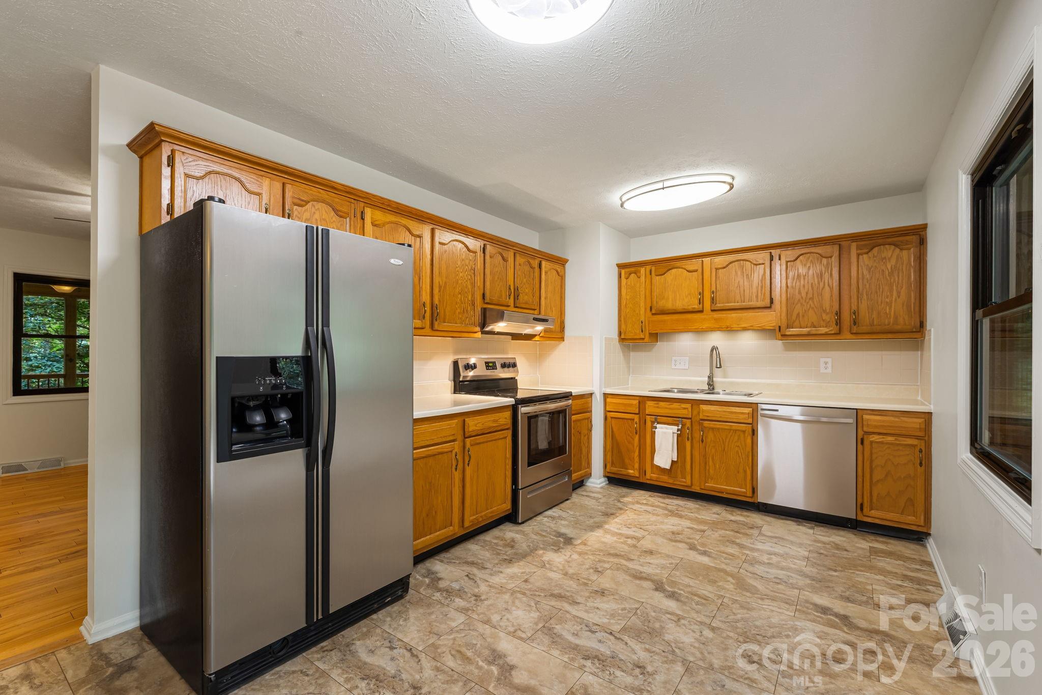 10 Botany View Court Property Photo 12