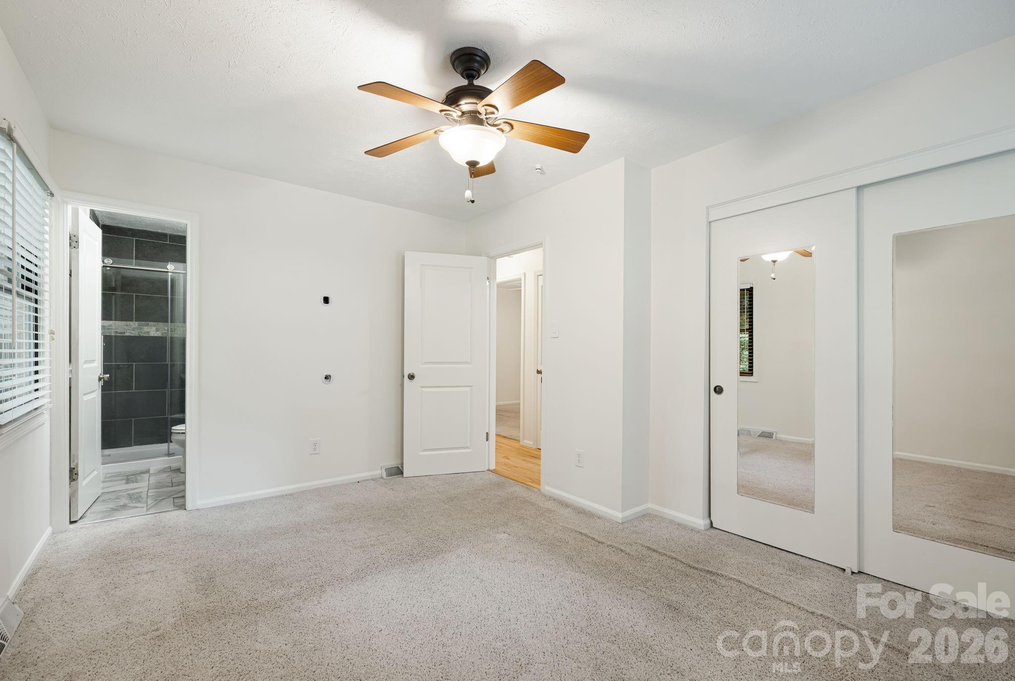 10 Botany View Court Property Photo 20