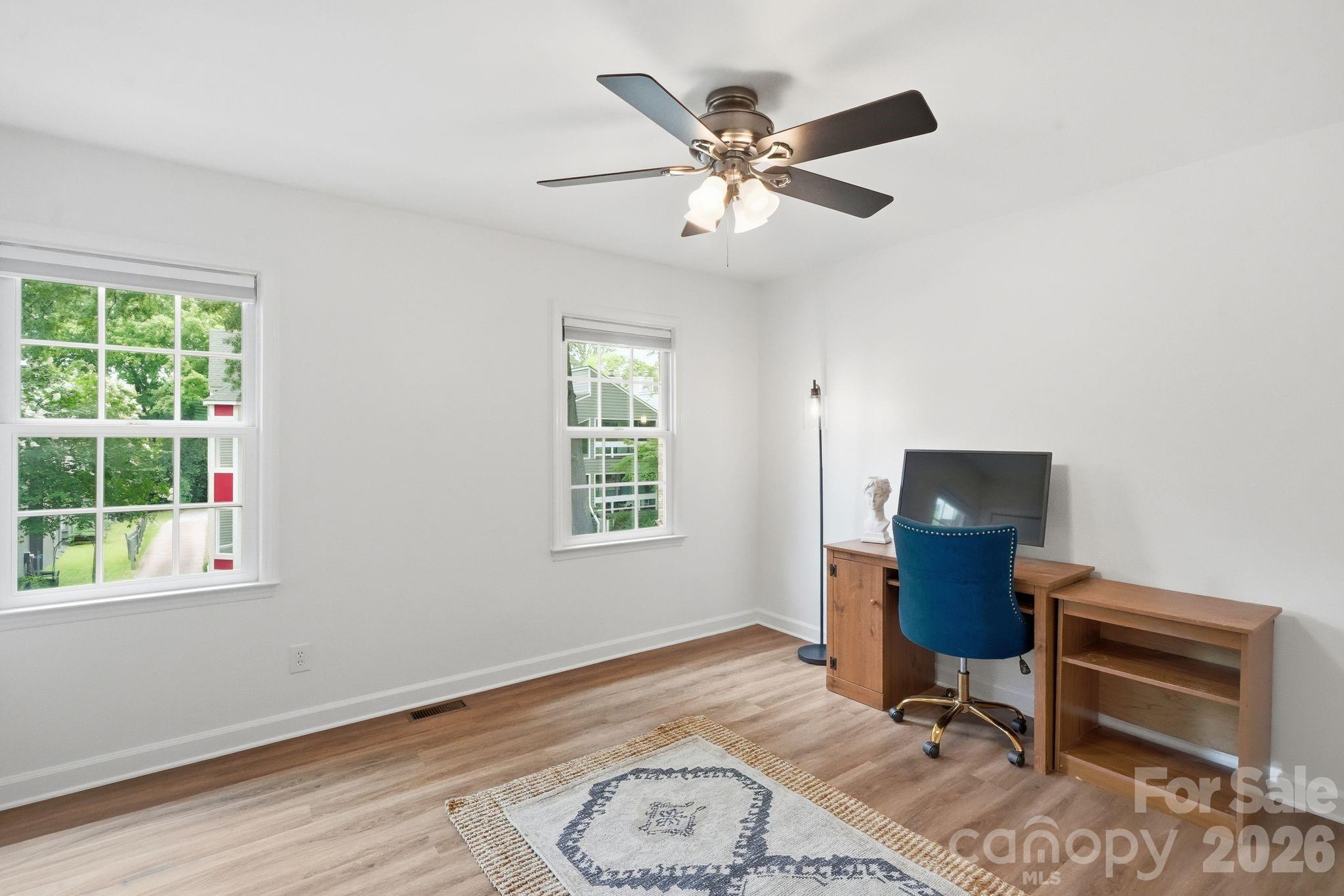 510 N Poplar Street C Property Photo 18