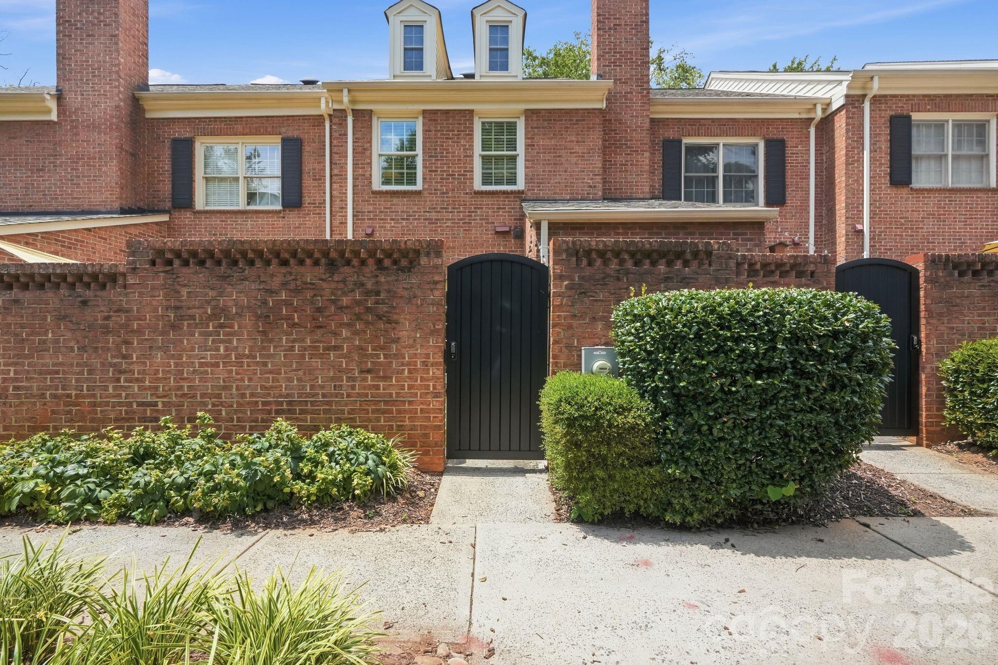 510 N Poplar Street C Property Photo 22