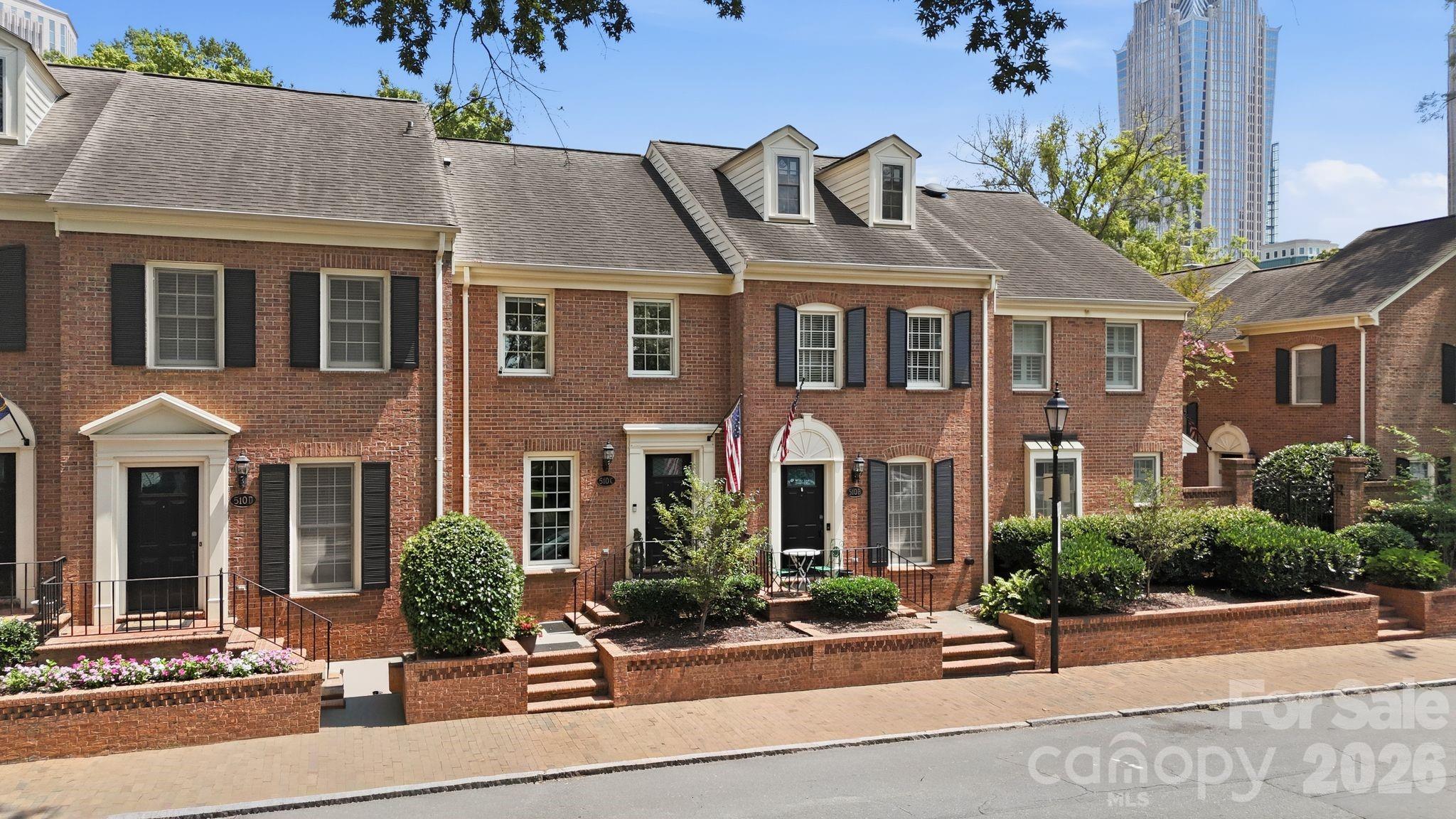 510 N Poplar Street C Property Photo 25