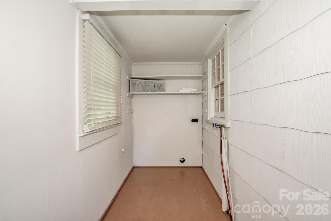 229 E Mcneely Avenue Property Photo 30