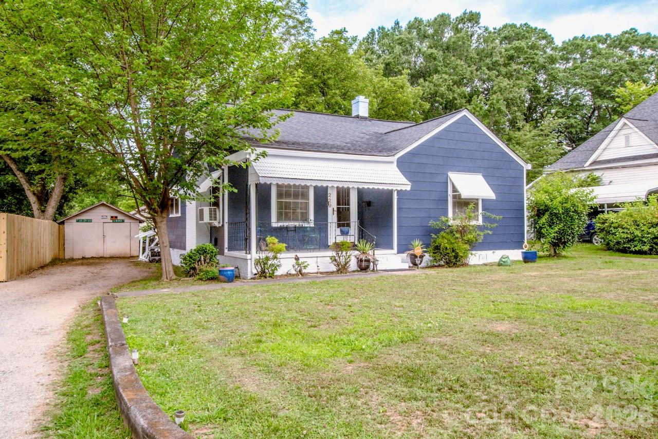 229 E Mcneely Avenue Property Photo 42