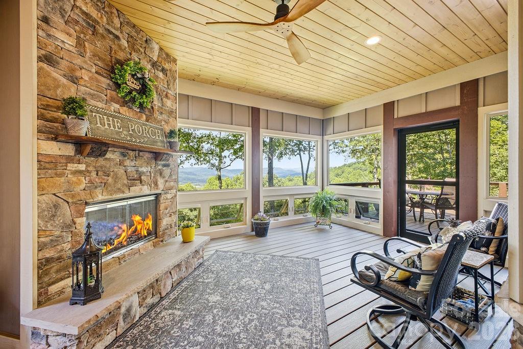 48 S Mountain Morning Lane Property Photo 16
