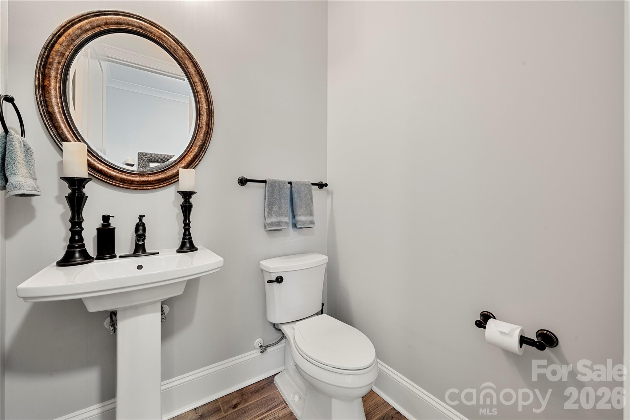 4306 Rolling Acres Road Property Photo 12