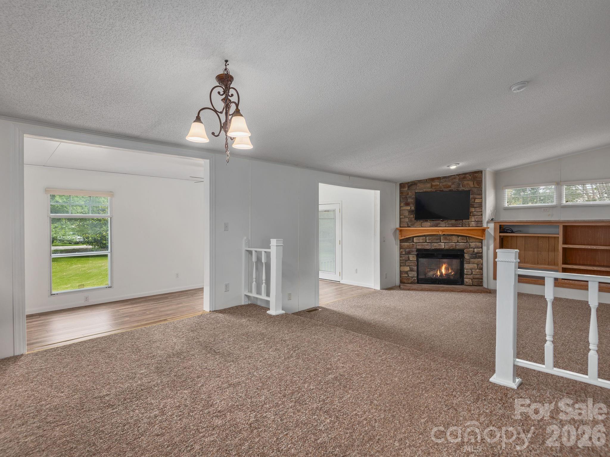 260 Divide Loop Property Photo 9