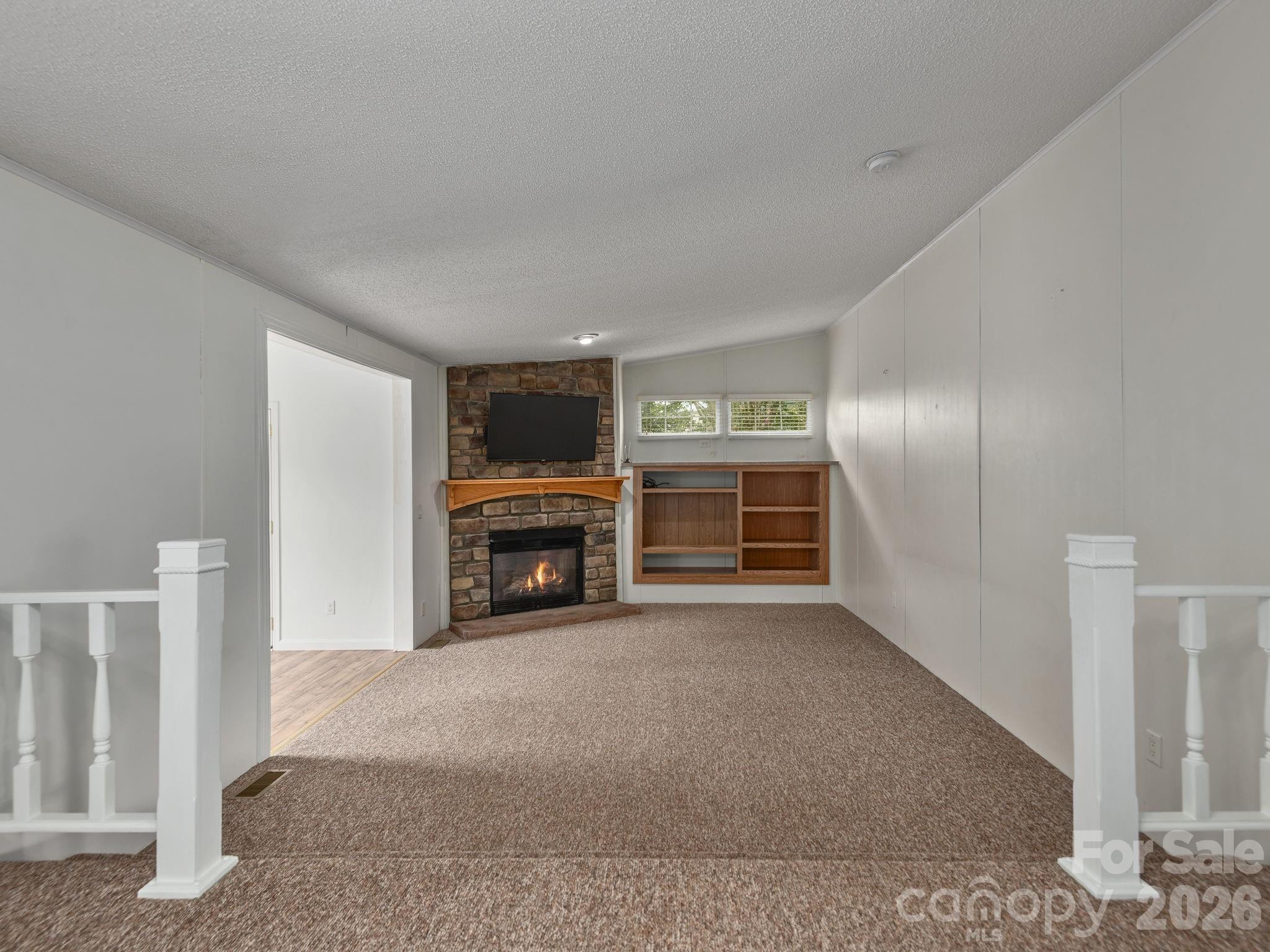 260 Divide Loop Property Photo 11