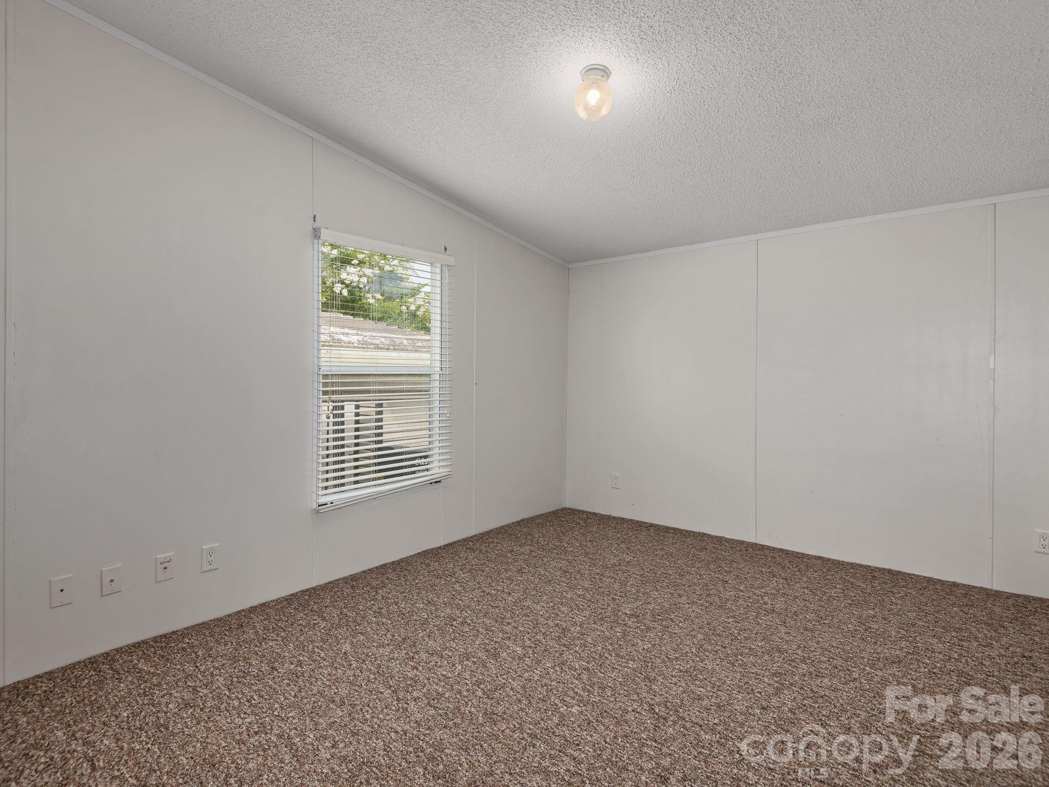 260 Divide Loop Property Photo 22