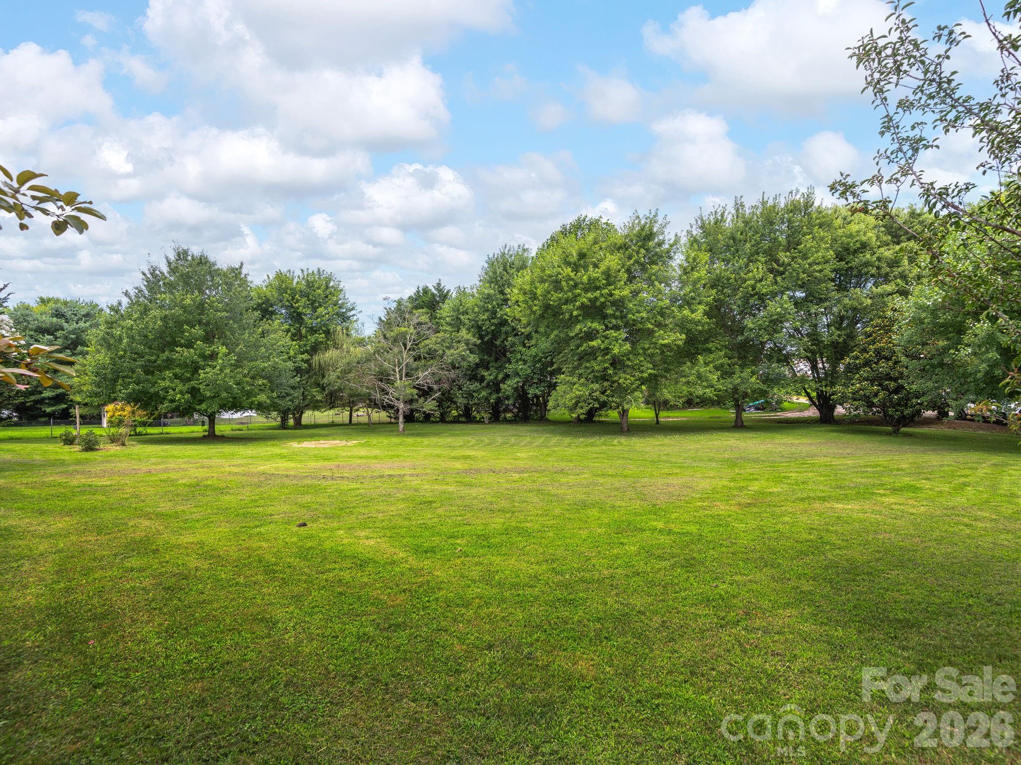 260 Divide Loop Property Photo 25