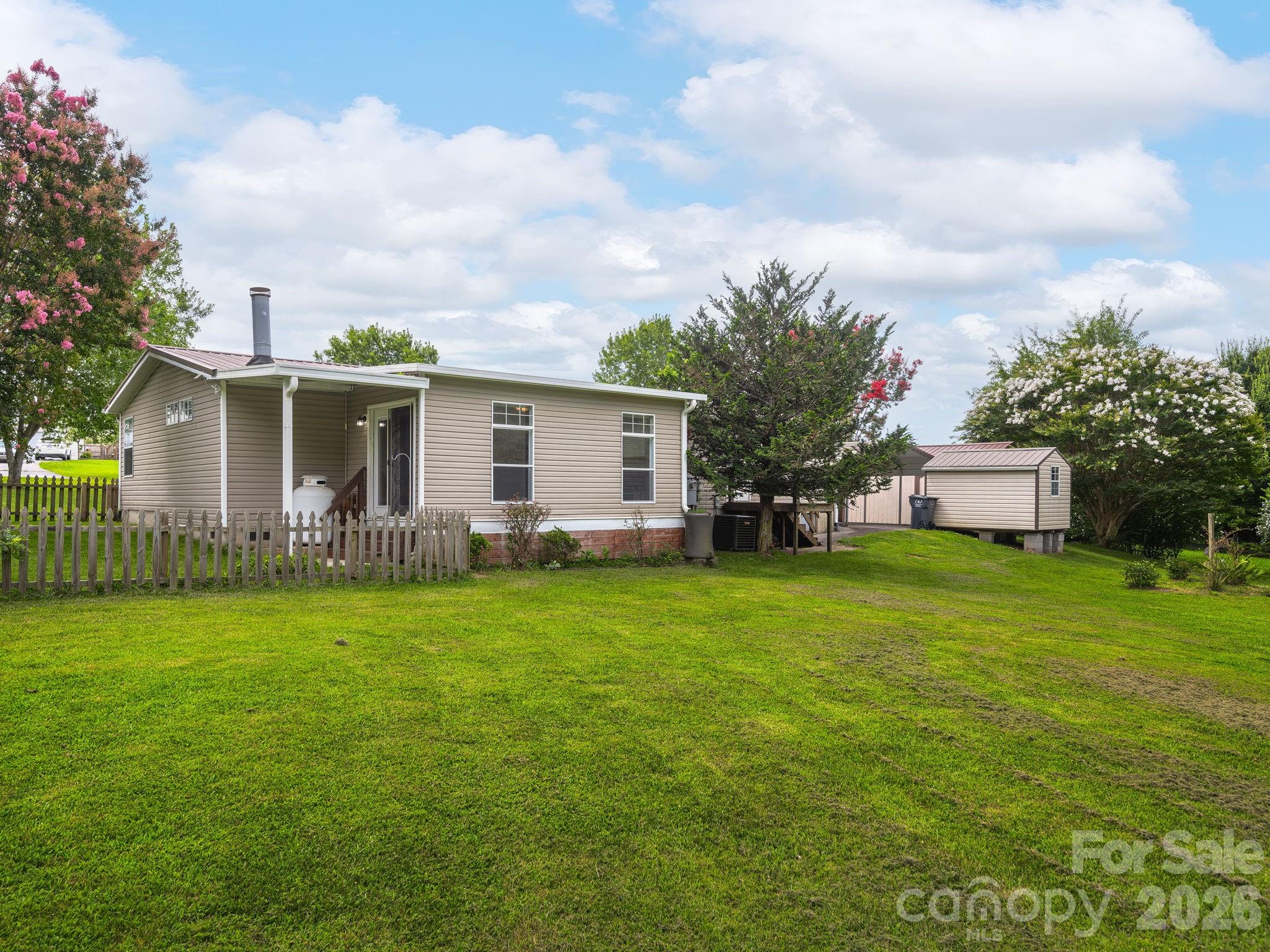 260 Divide Loop Property Photo 26