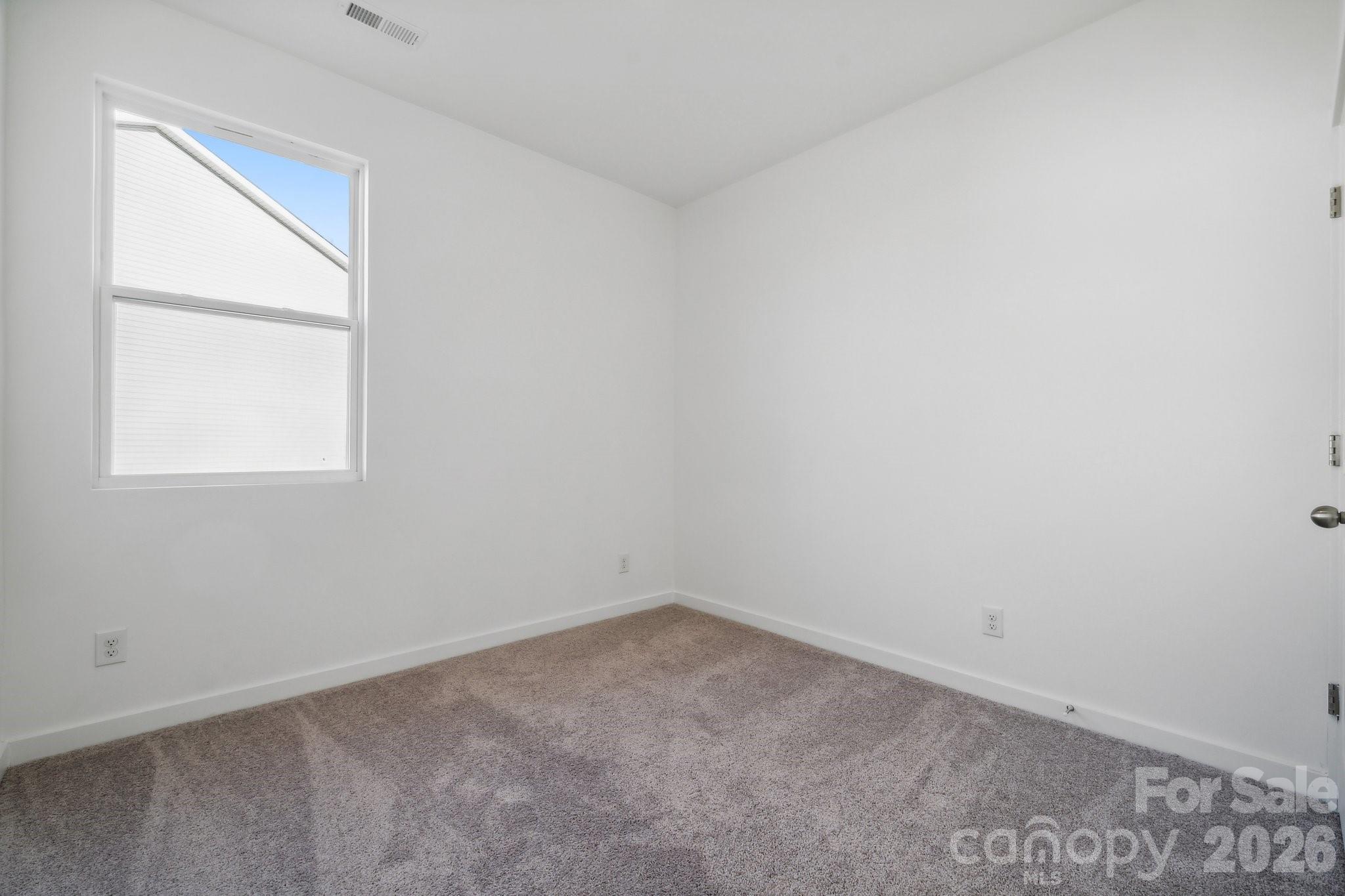 365 Ladue Lane Property Photo 11