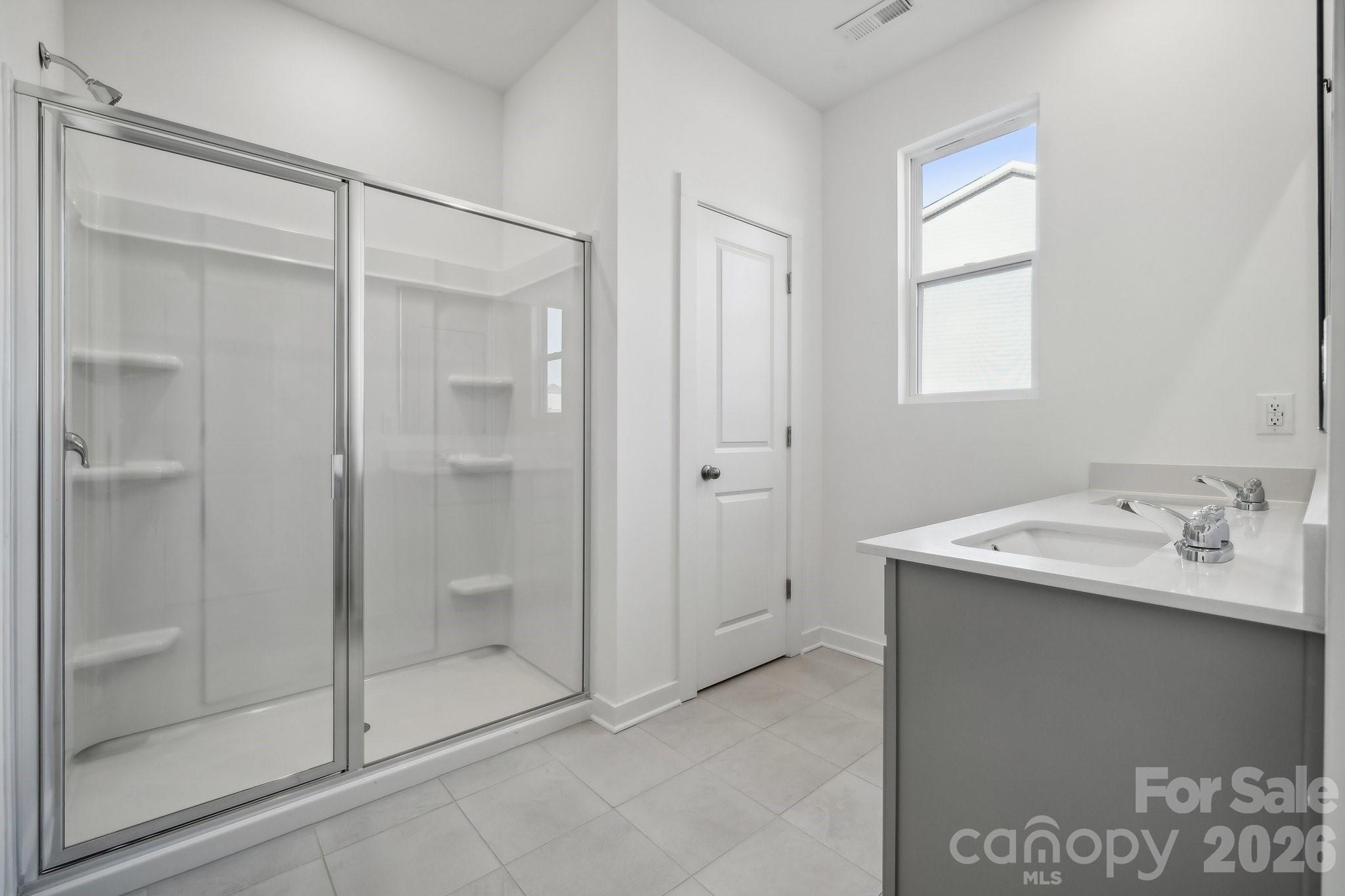 365 Ladue Lane Property Photo 22