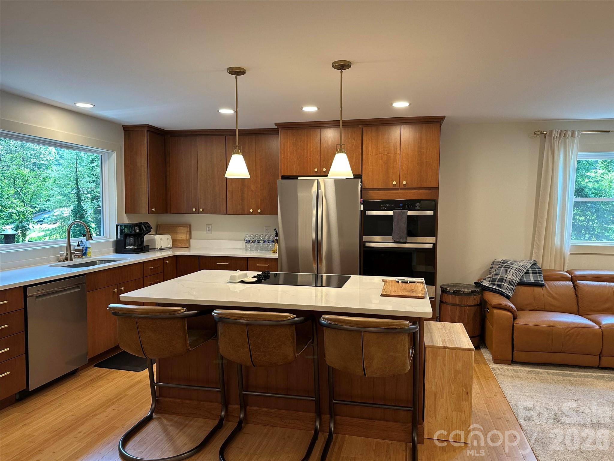 10 Oakwood Drive Property Photo 14