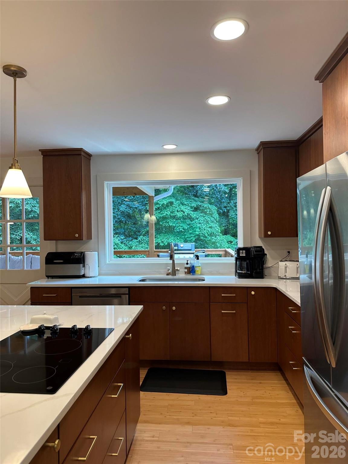 10 Oakwood Drive Property Photo 17