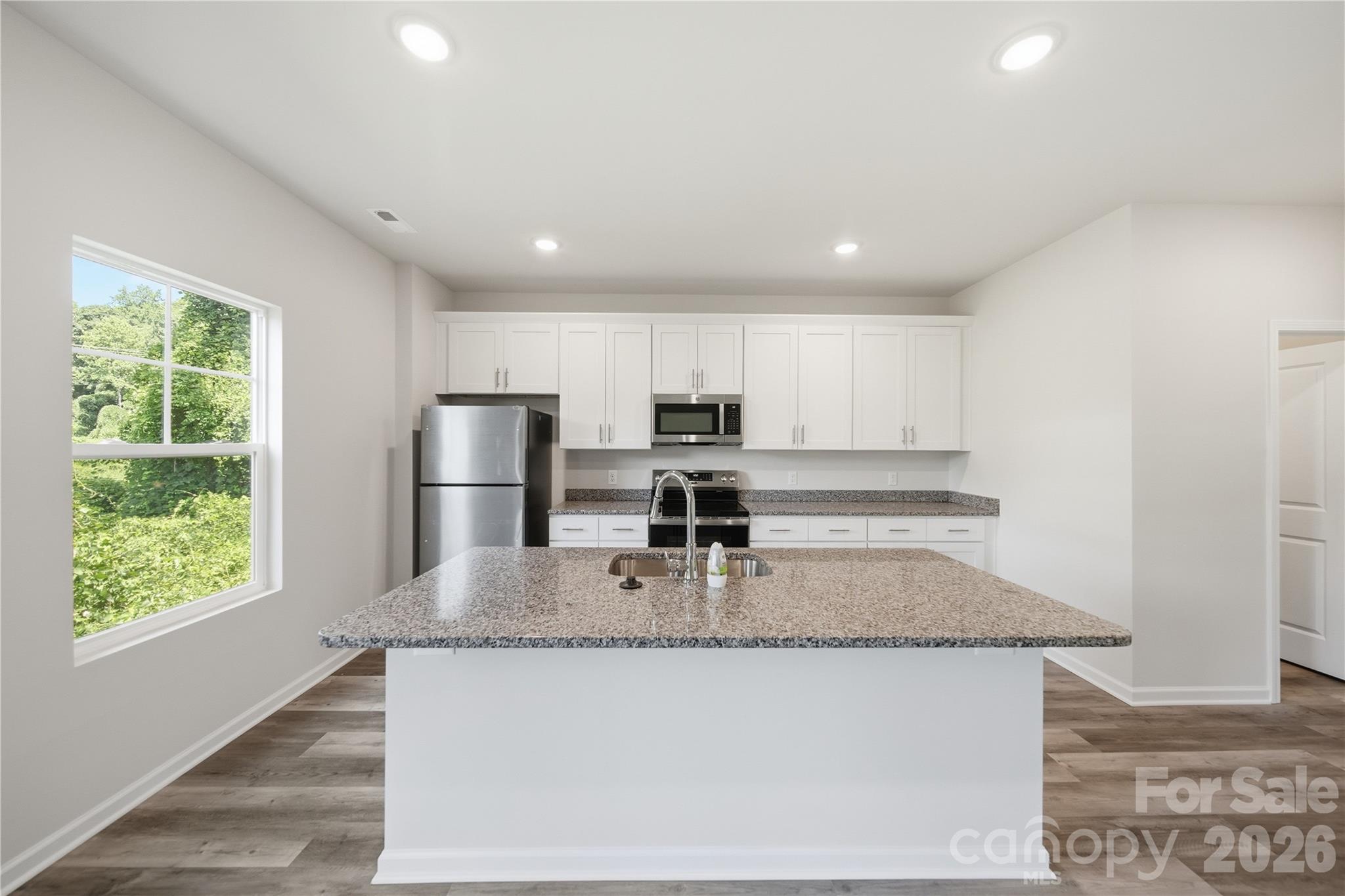470 Woodberry Drive Property Photo 11
