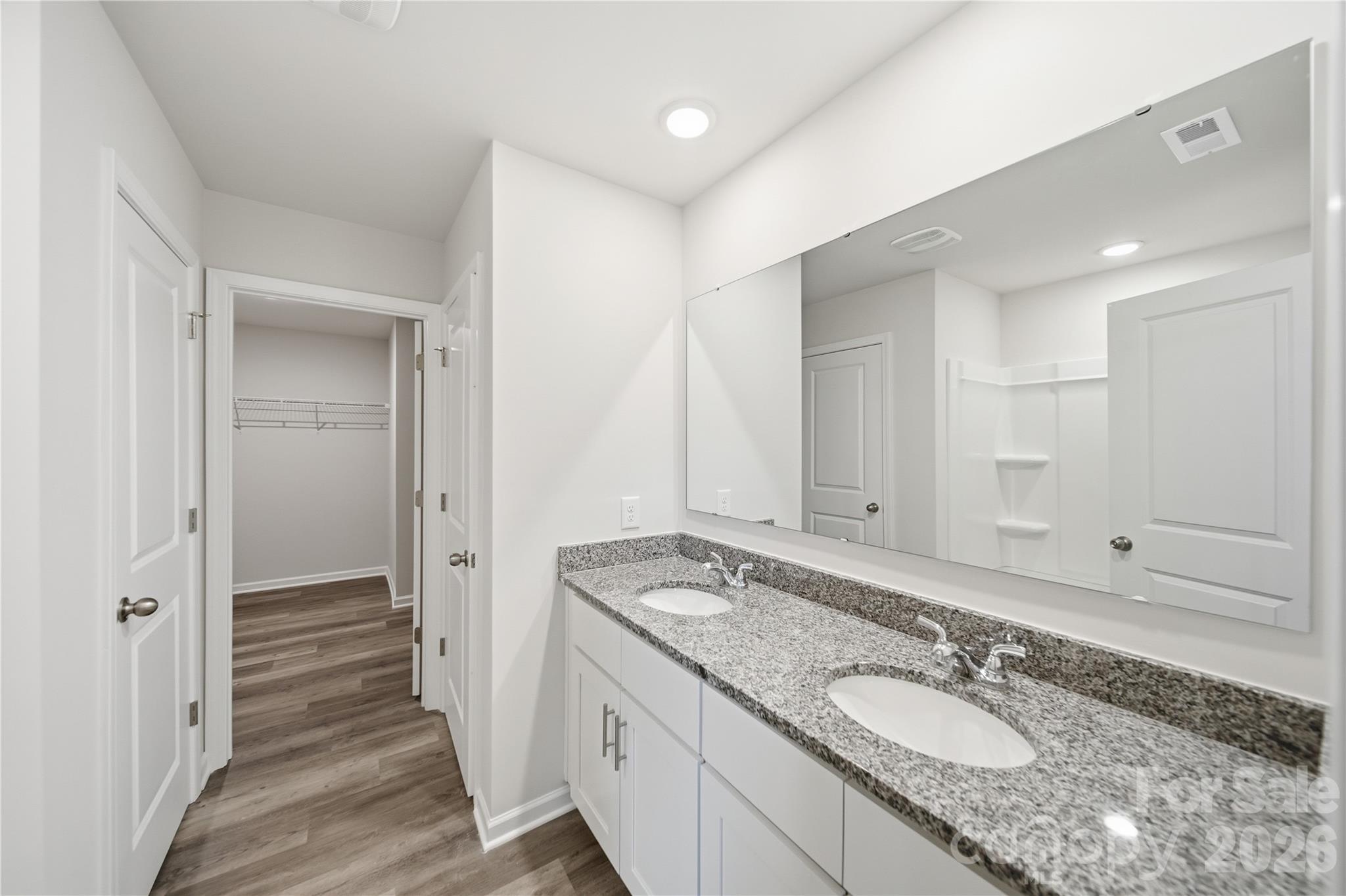 470 Woodberry Drive Property Photo 20