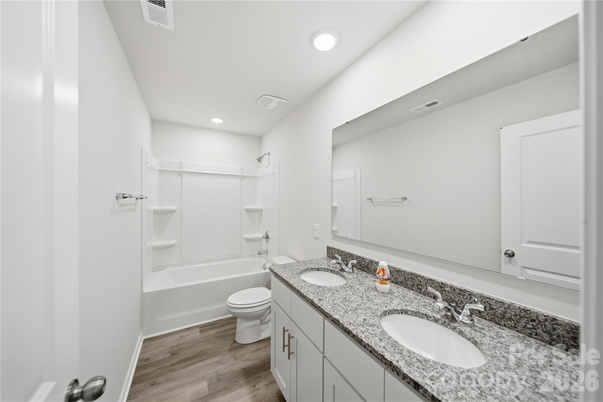 470 Woodberry Drive Property Photo 25