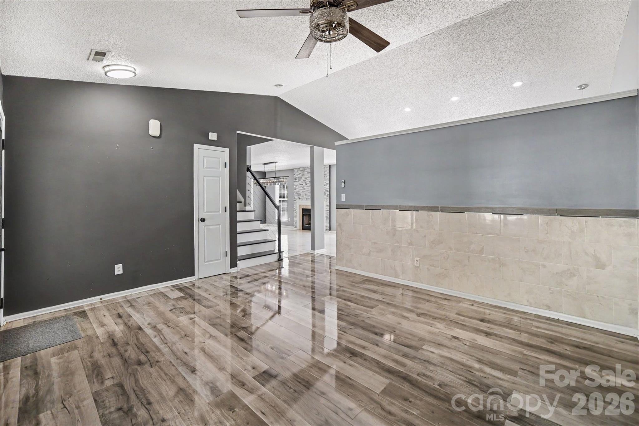 1131 Morning Glory Drive Property Photo 6