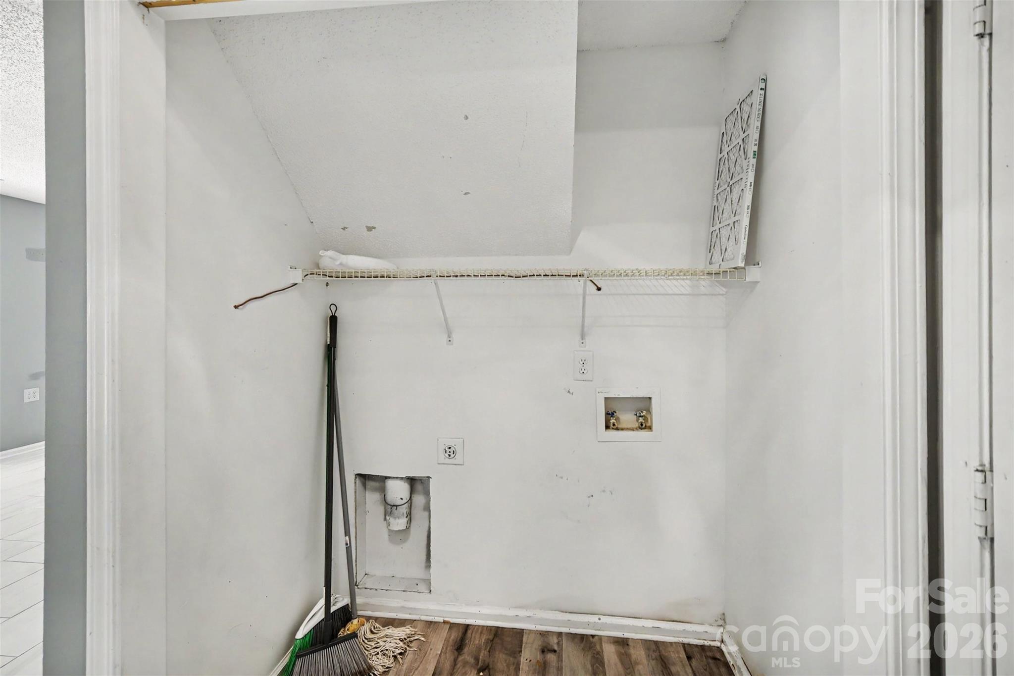 1131 Morning Glory Drive Property Photo 23
