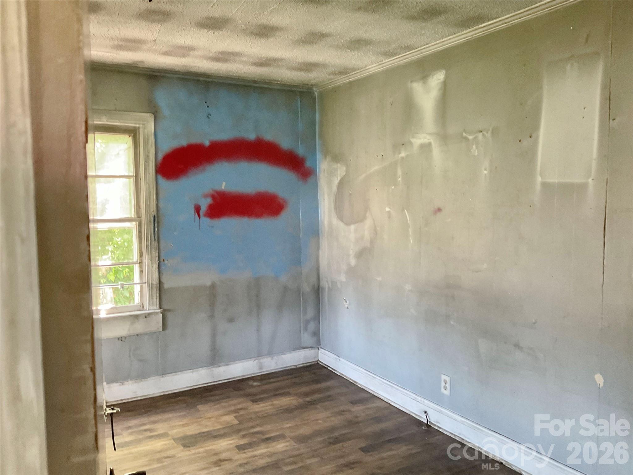 1024 Catawba Street Property Photo 7