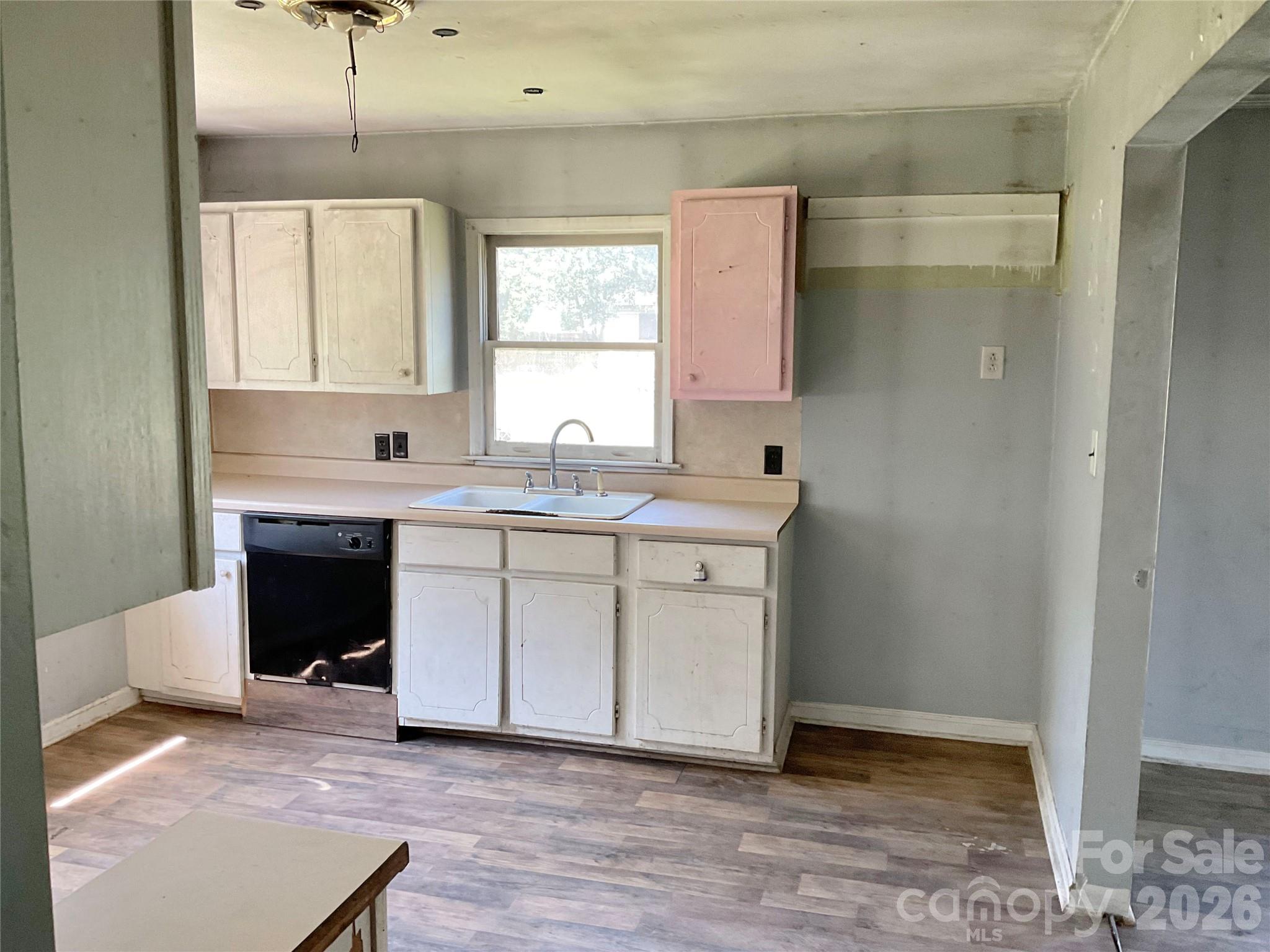 1024 Catawba Street Property Photo 12
