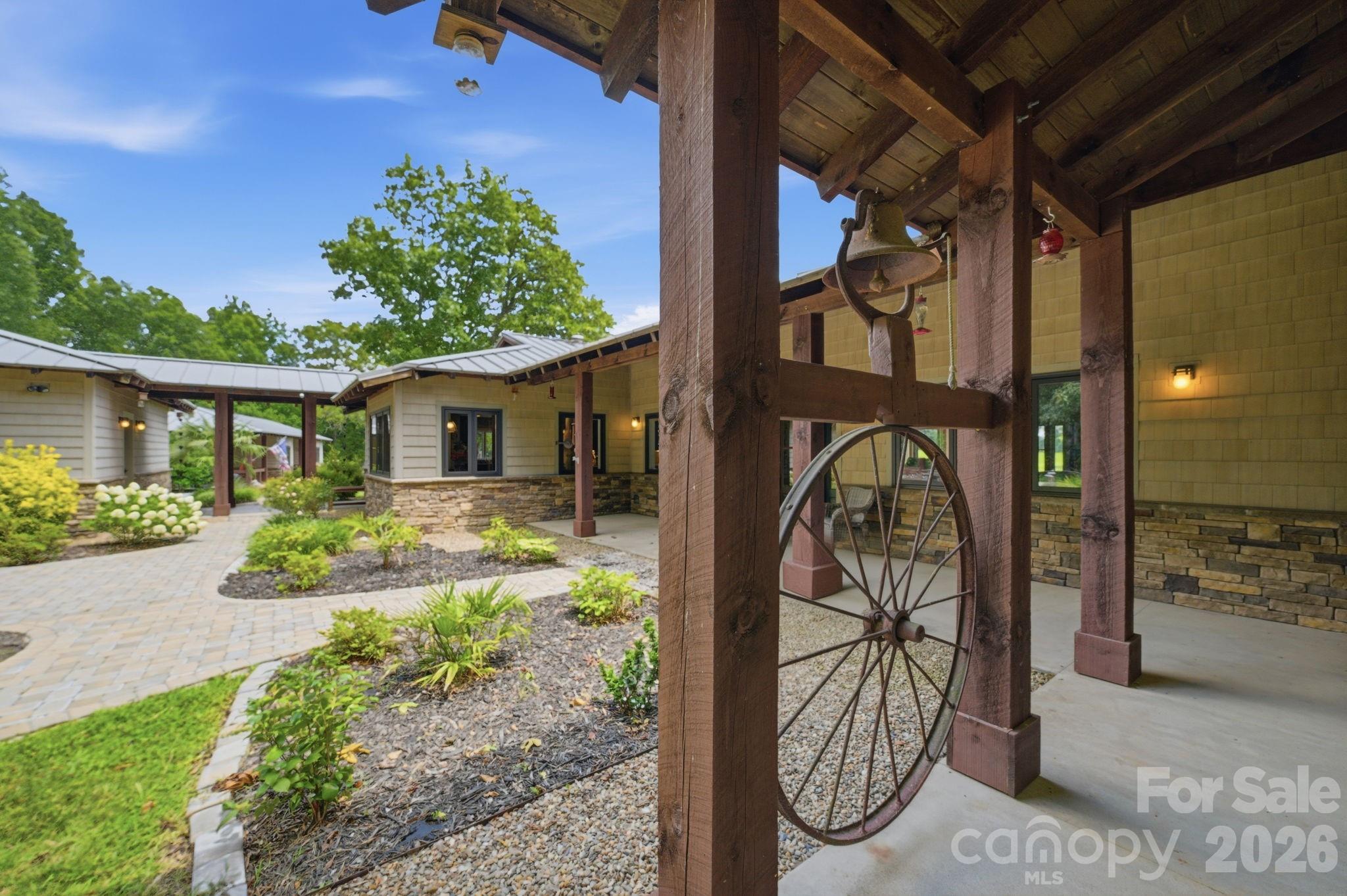 2545 N Rocky River Road Property Photo 5