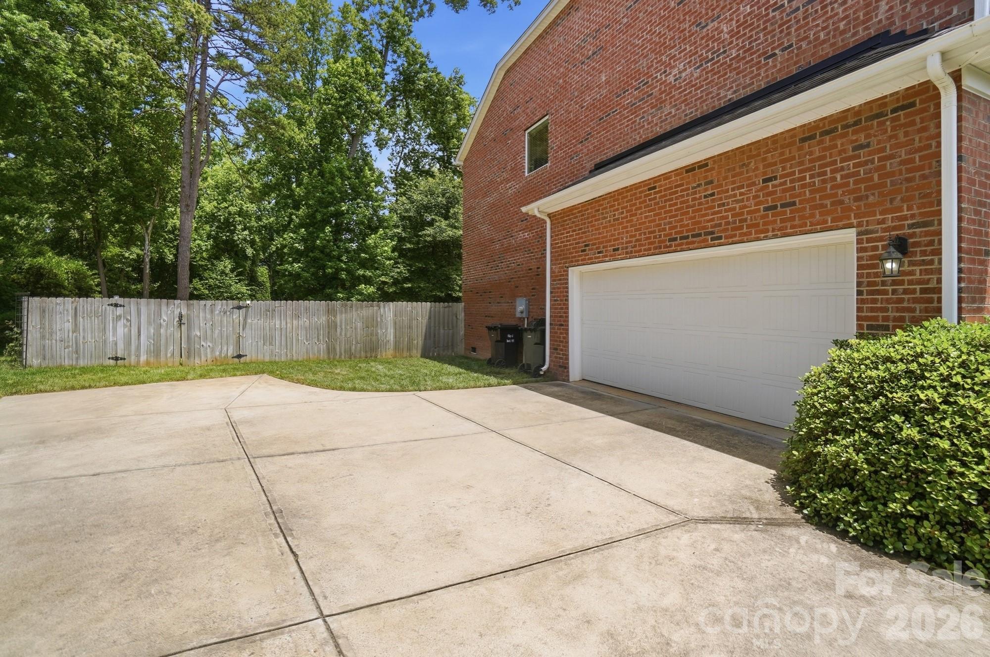 405 Longhorn Drive Property Photo 28