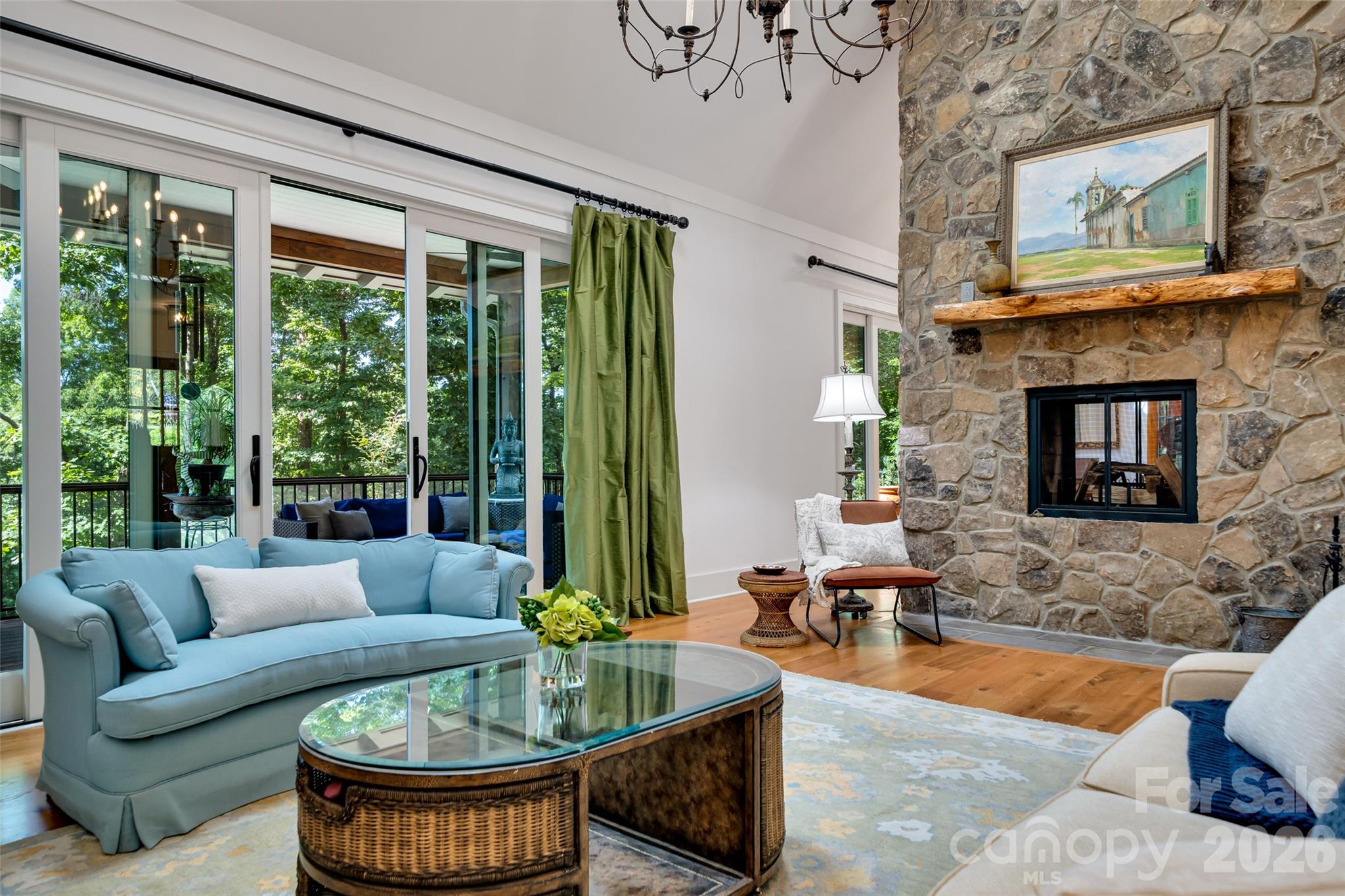442 Autumn Sky Drive Property Photo 6