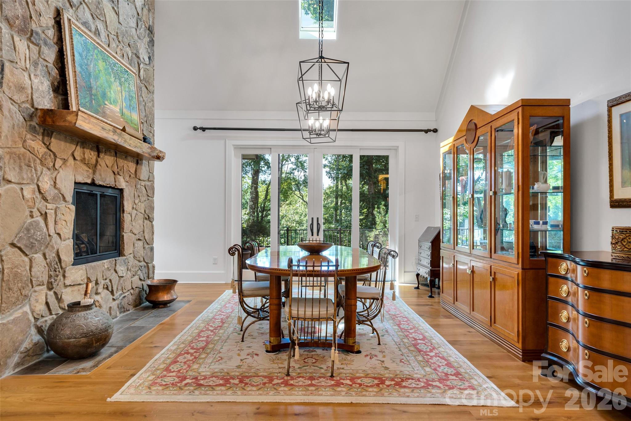 442 Autumn Sky Drive Property Photo 17