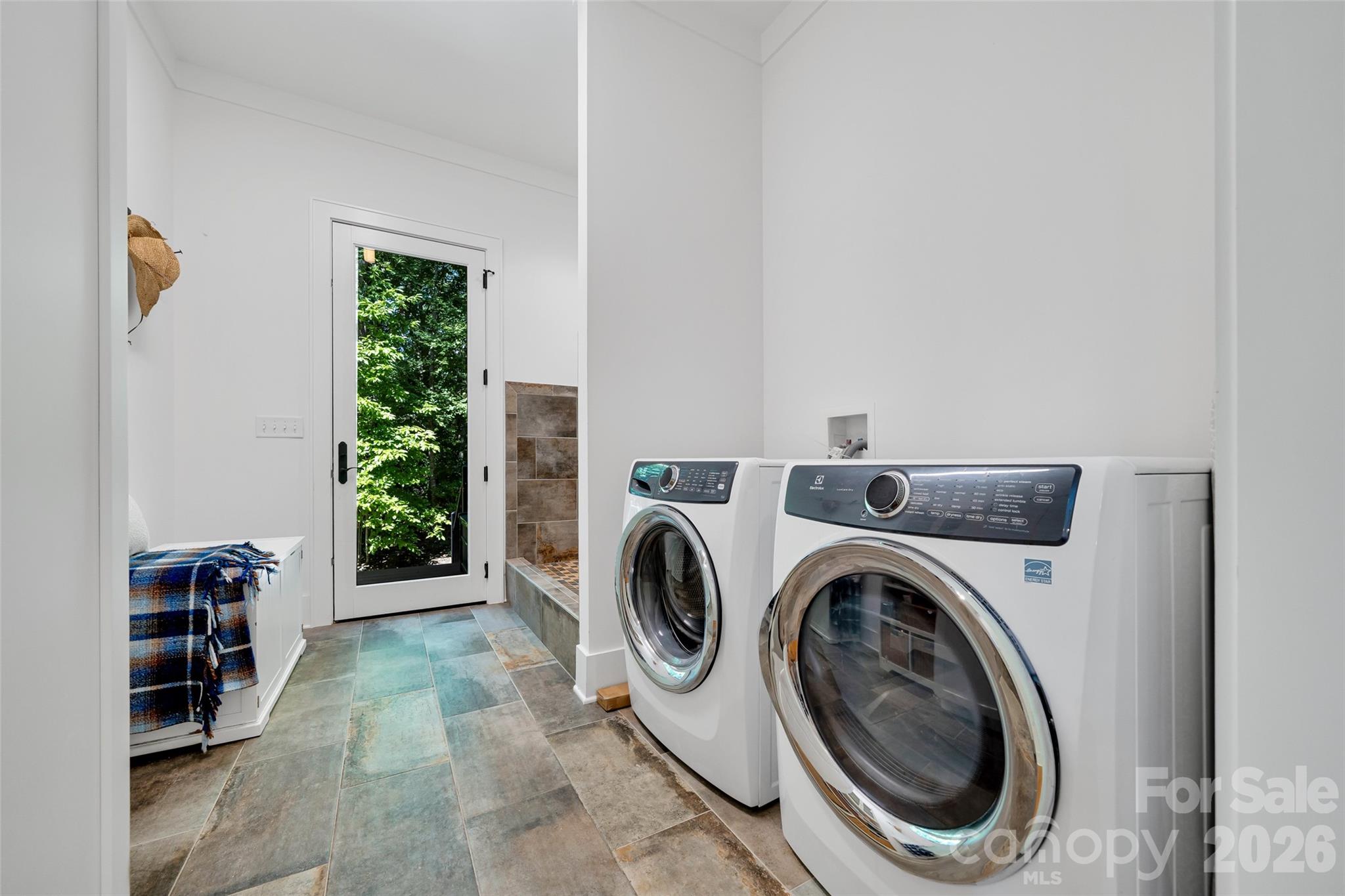 442 Autumn Sky Drive Property Photo 31