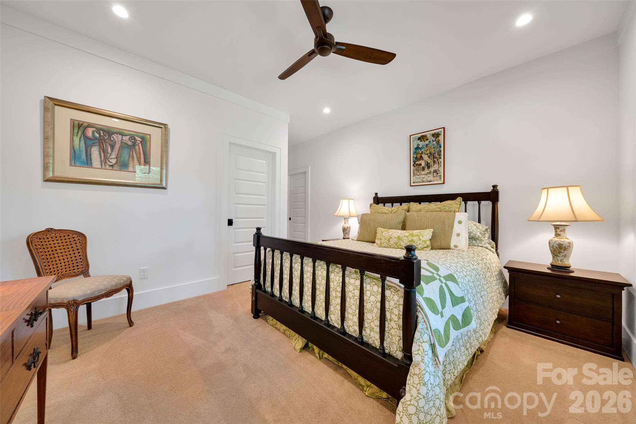 442 Autumn Sky Drive Property Photo 35