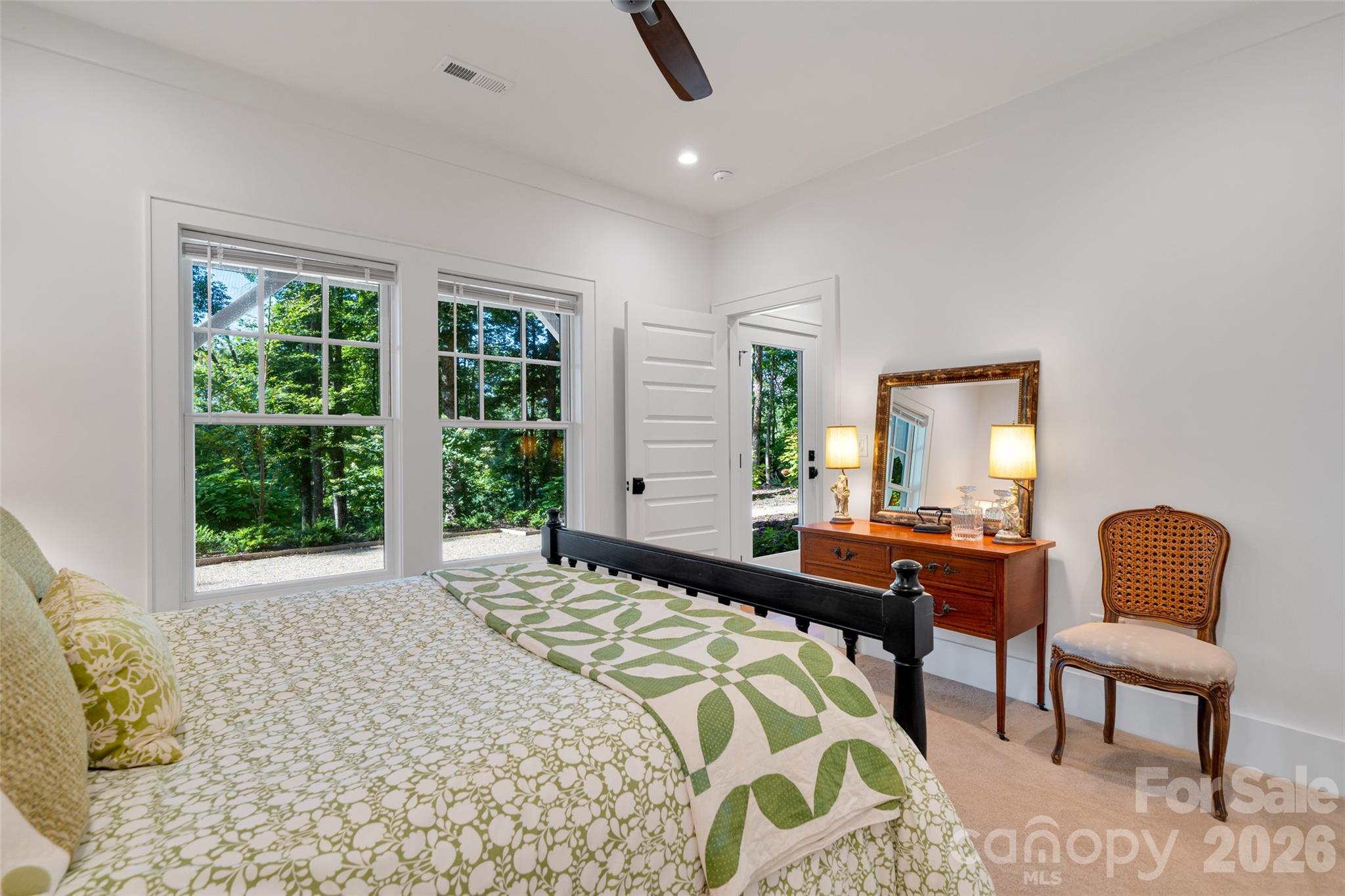 442 Autumn Sky Drive Property Photo 36