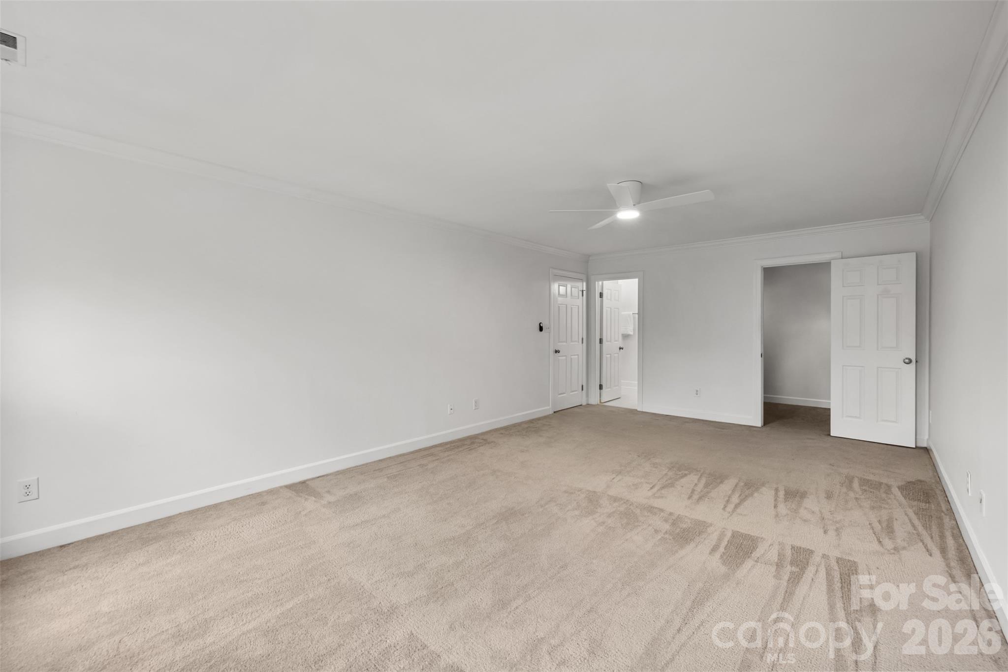 6912 Foxglove Drive Property Photo 23