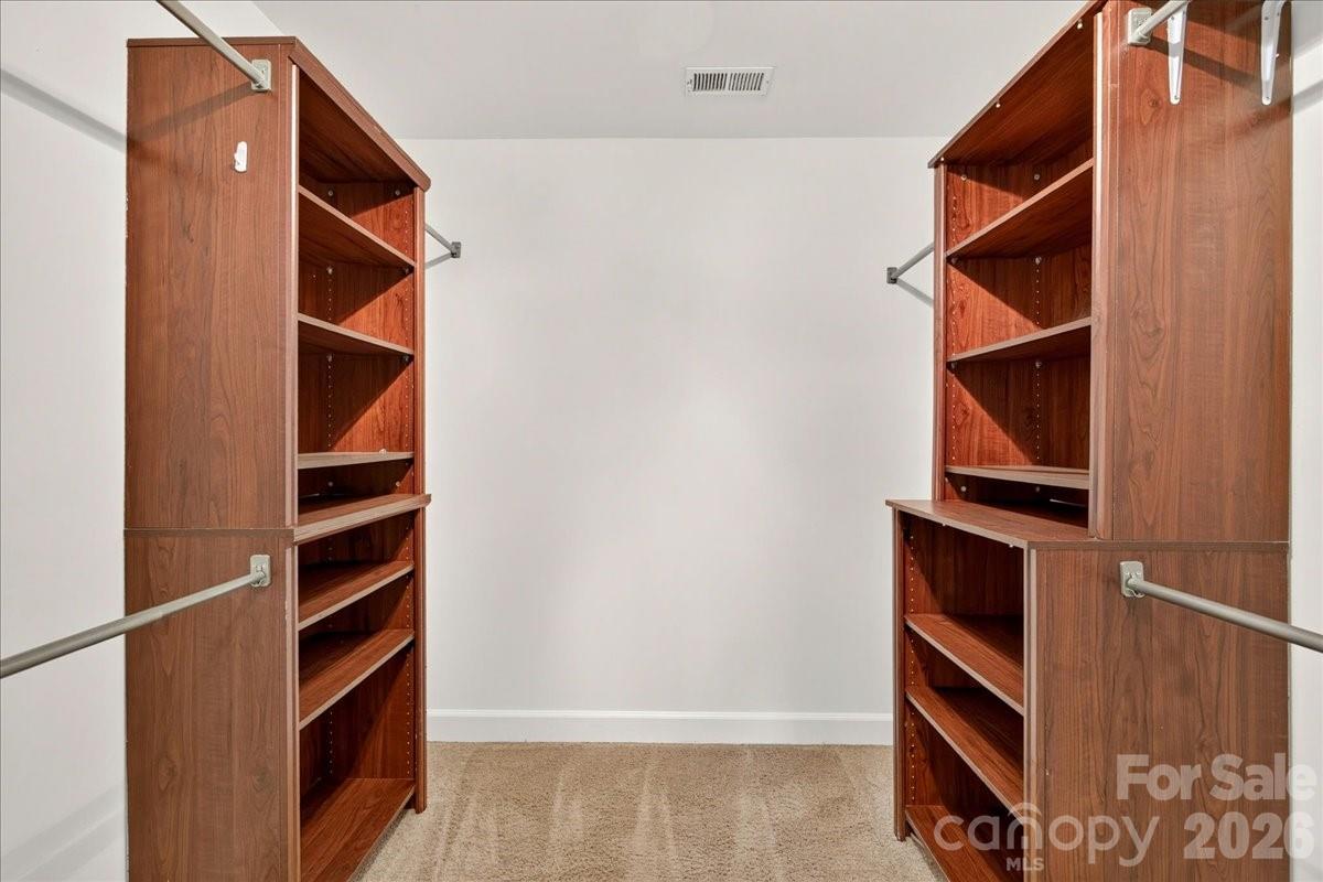 6912 Foxglove Drive Property Photo 24