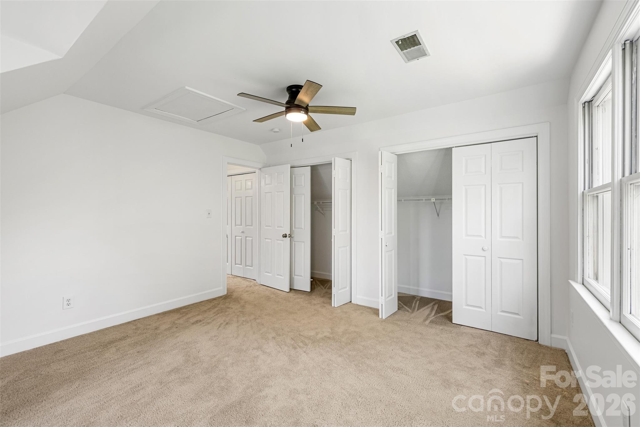6912 Foxglove Drive Property Photo 43